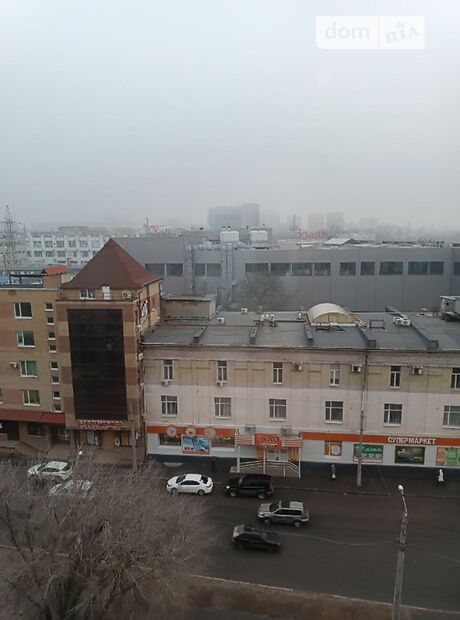 Продажа трехкомнатной квартиры в Харькове, на ул. Маломосковская 6, район Левада фото 1