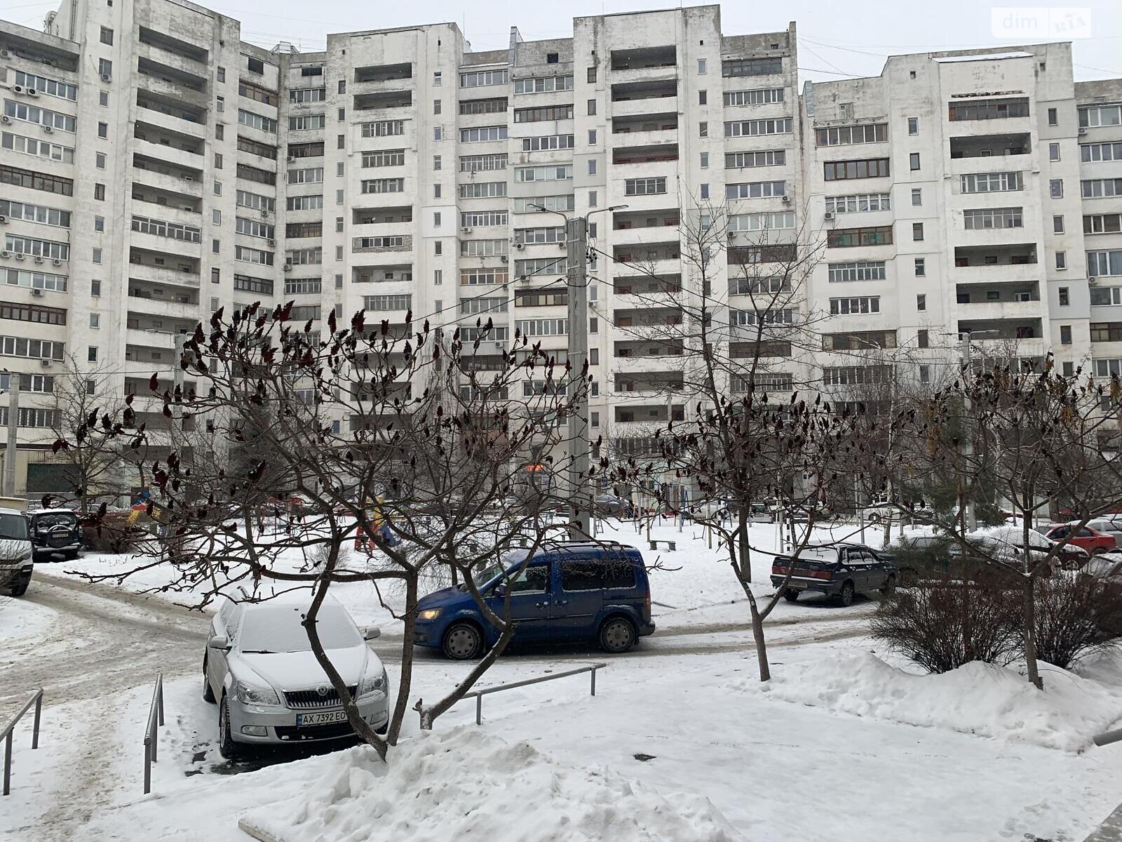 Продаж трикімнатної квартири в Харкові, на вул. Вернадського 1, район Левада фото 1