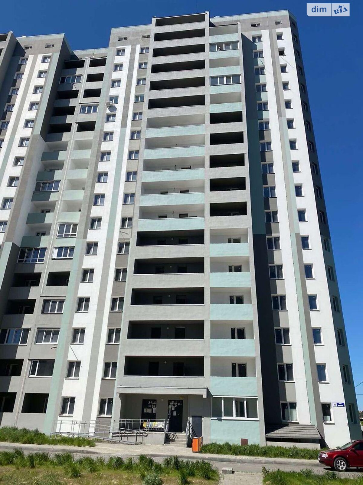 Продажа трехкомнатной квартиры в Харькове, на ул. Заливная 6, район Левада фото 1 Продажа трехкомнатной квартиры в Харькове, на ул. Заливная 6, район Левада фото 1