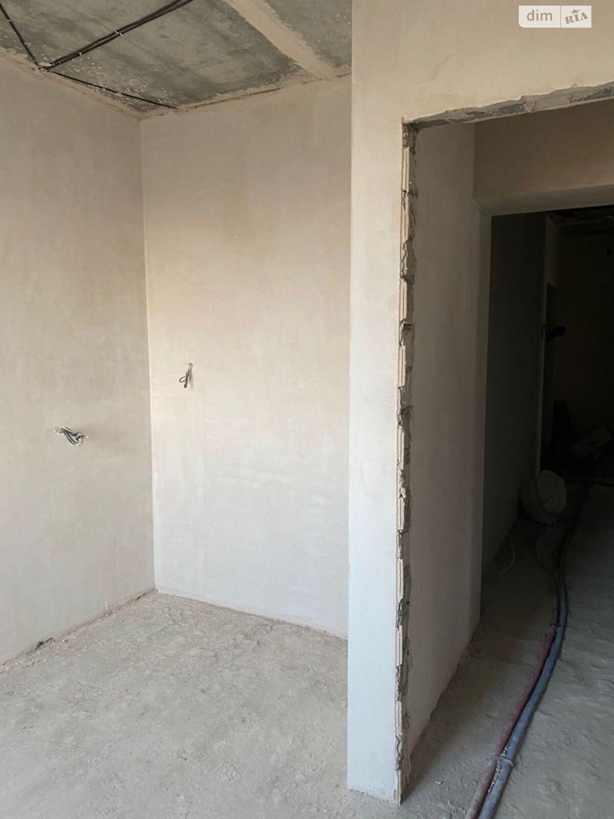 Продажа трехкомнатной квартиры в Харькове, на ул. Заливная 6, район Левада фото 1 Продажа трехкомнатной квартиры в Харькове, на ул. Заливная 6, район Левада фото 1