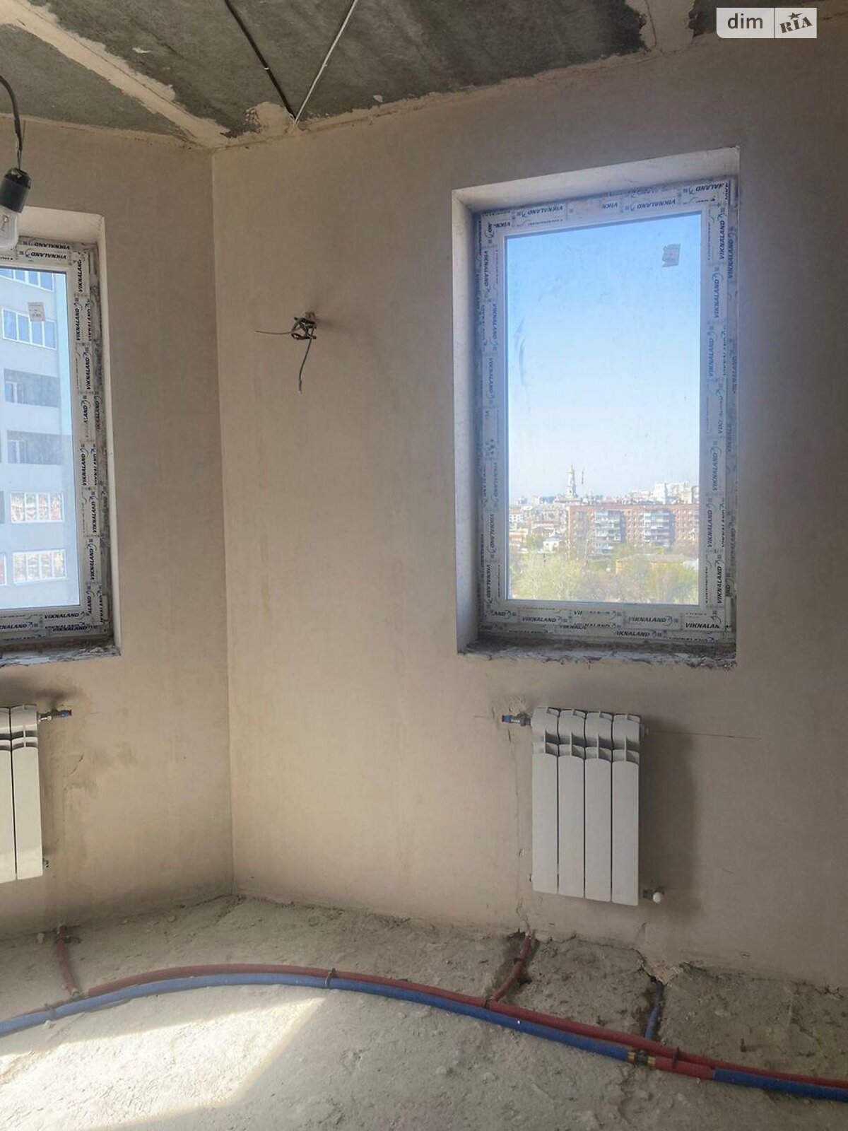 Продажа трехкомнатной квартиры в Харькове, на ул. Заливная 6, район Левада фото 1 Продажа трехкомнатной квартиры в Харькове, на ул. Заливная 6, район Левада фото 1