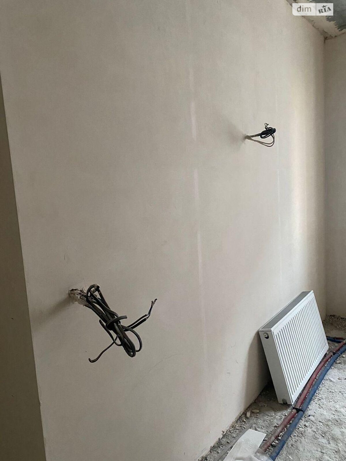 Продажа трехкомнатной квартиры в Харькове, на ул. Заливная 6, район Левада фото 1 Продажа трехкомнатной квартиры в Харькове, на ул. Заливная 6, район Левада фото 1
