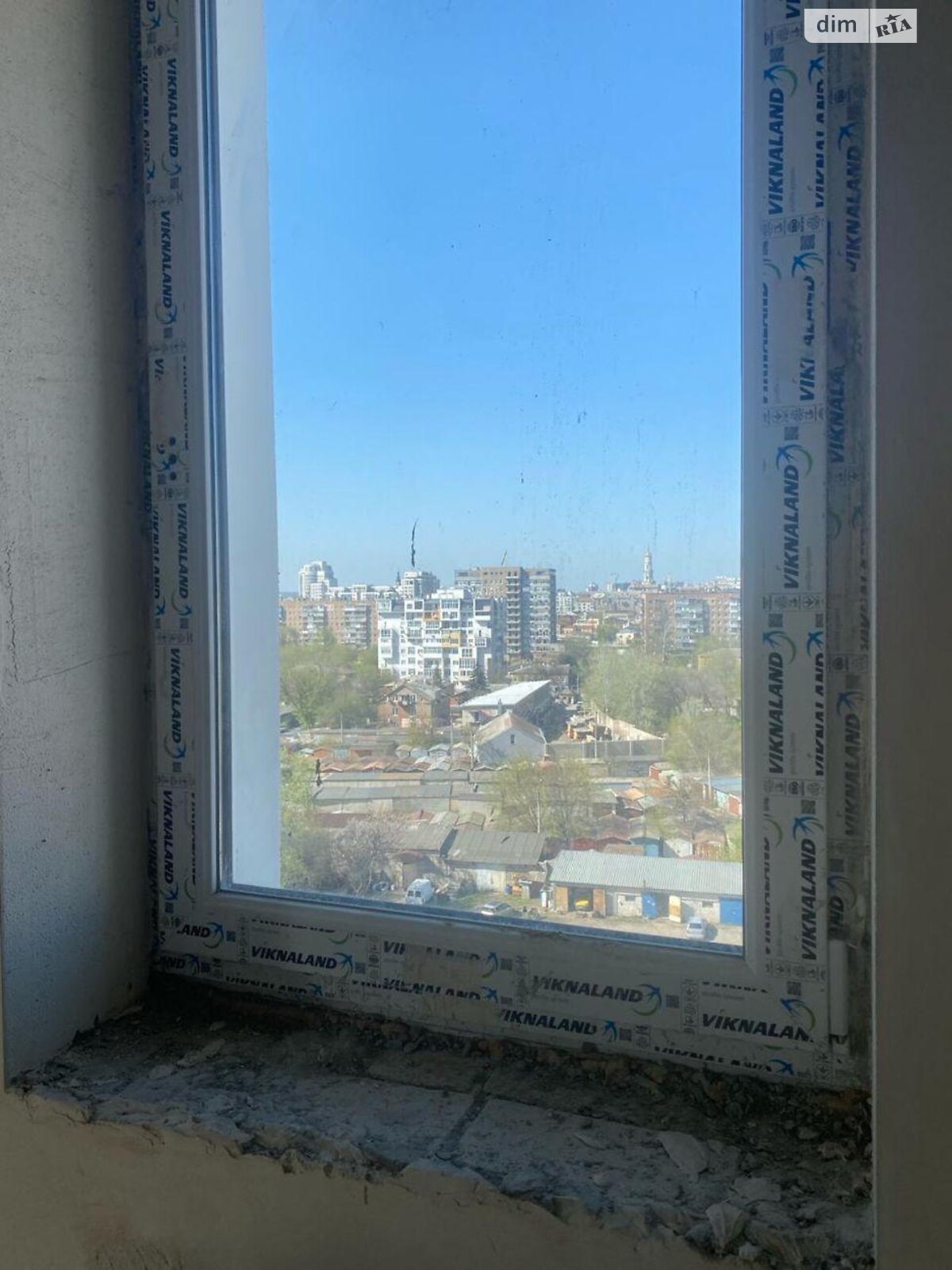 Продажа трехкомнатной квартиры в Харькове, на ул. Заливная 6, район Левада фото 1 Продажа трехкомнатной квартиры в Харькове, на ул. Заливная 6, район Левада фото 1