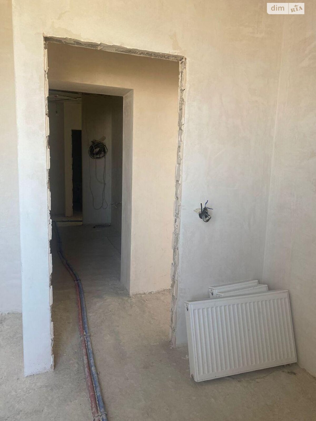 Продажа трехкомнатной квартиры в Харькове, на ул. Заливная 6, район Левада фото 1 Продажа трехкомнатной квартиры в Харькове, на ул. Заливная 6, район Левада фото 1