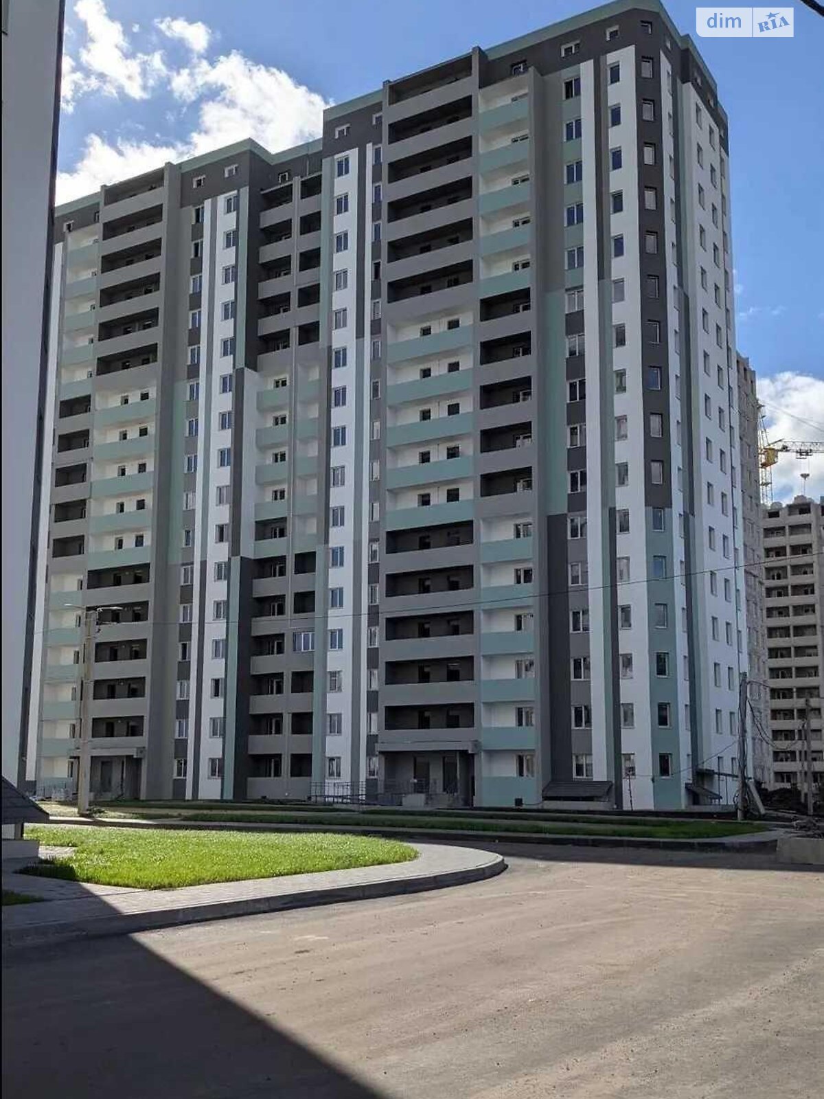Продажа трехкомнатной квартиры в Харькове, на ул. Заливная 10, район Левада фото 1 Продажа трехкомнатной квартиры в Харькове, на ул. Заливная 10, район Левада фото 1