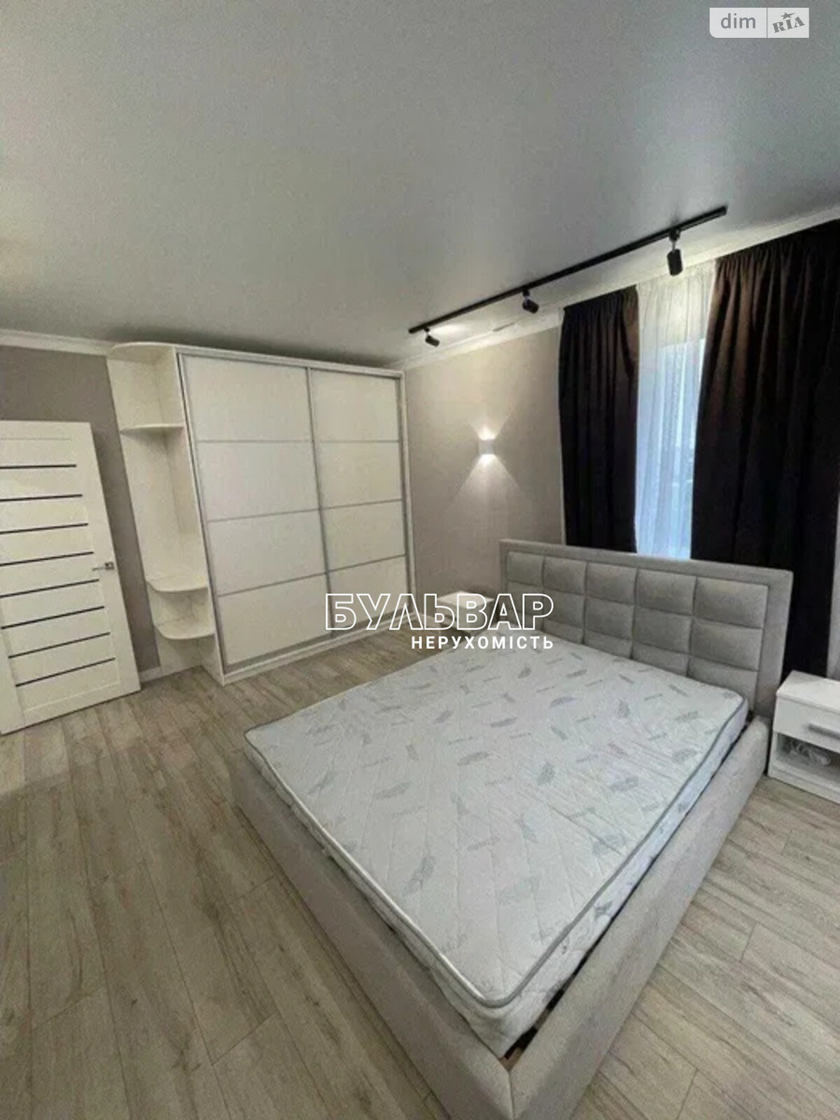 Продажа двухкомнатной квартиры в Харькове, на ул. Заливная 2, район Левада фото 1 Продажа двухкомнатной квартиры в Харькове, на ул. Заливная 2, район Левада фото 1
