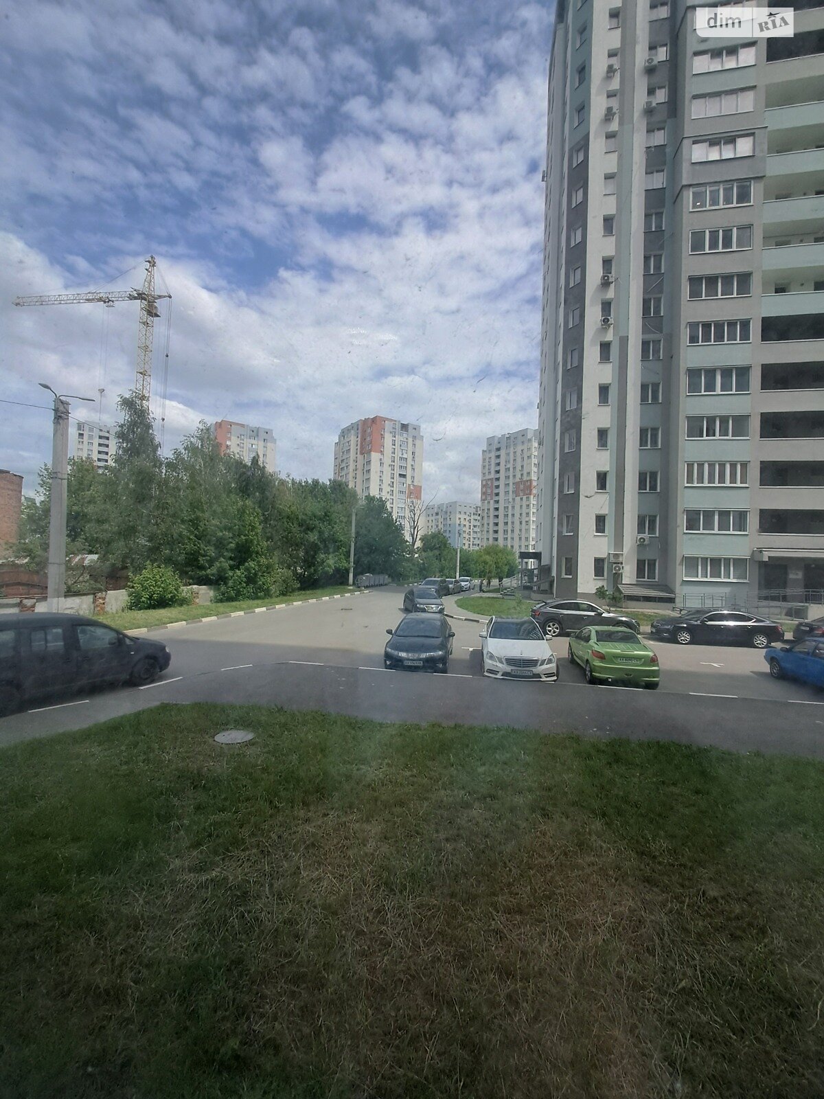 Продажа двухкомнатной квартиры в Харькове, на ул. Заливная 4, район Левада фото 1 Продажа двухкомнатной квартиры в Харькове, на ул. Заливная 4, район Левада фото 1