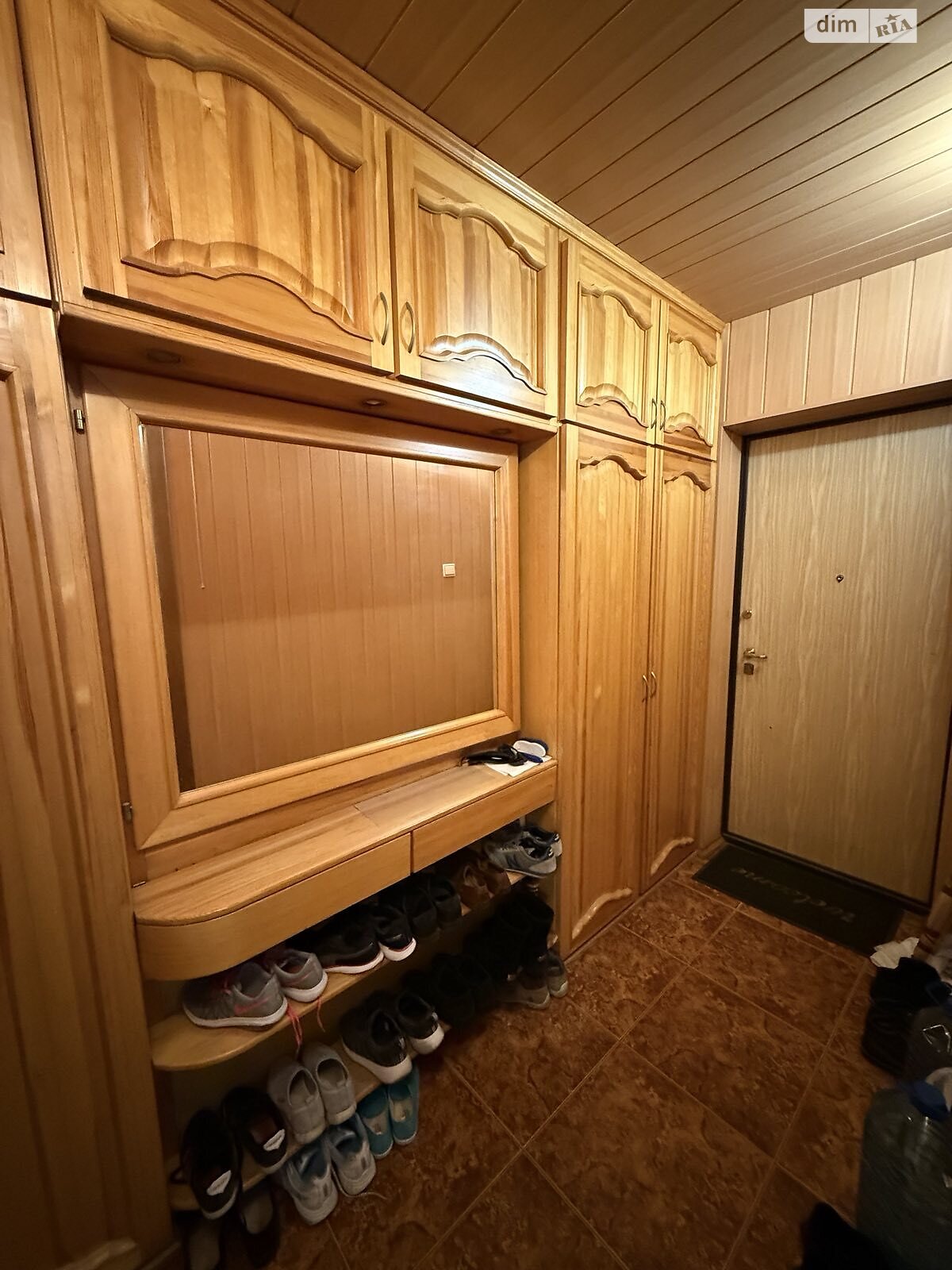 Продаж двокімнатної квартири в Харкові, на вул. Кричевського 41, район МЖК Інтернаціоналіст фото 1 Продаж двокімнатної квартири в Харкові, на вул. Кричевського 41, район МЖК Інтернаціоналіст фото 1