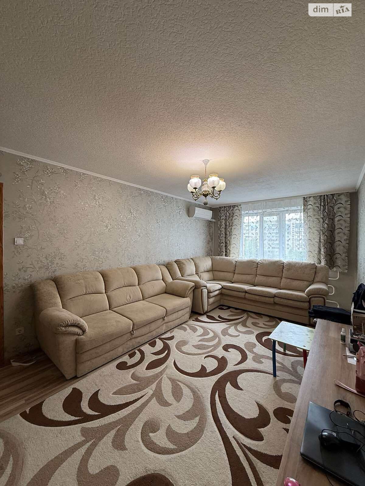 Продаж двокімнатної квартири в Харкові, на вул. Кричевського 41, район МЖК Інтернаціоналіст фото 1 Продаж двокімнатної квартири в Харкові, на вул. Кричевського 41, район МЖК Інтернаціоналіст фото 1