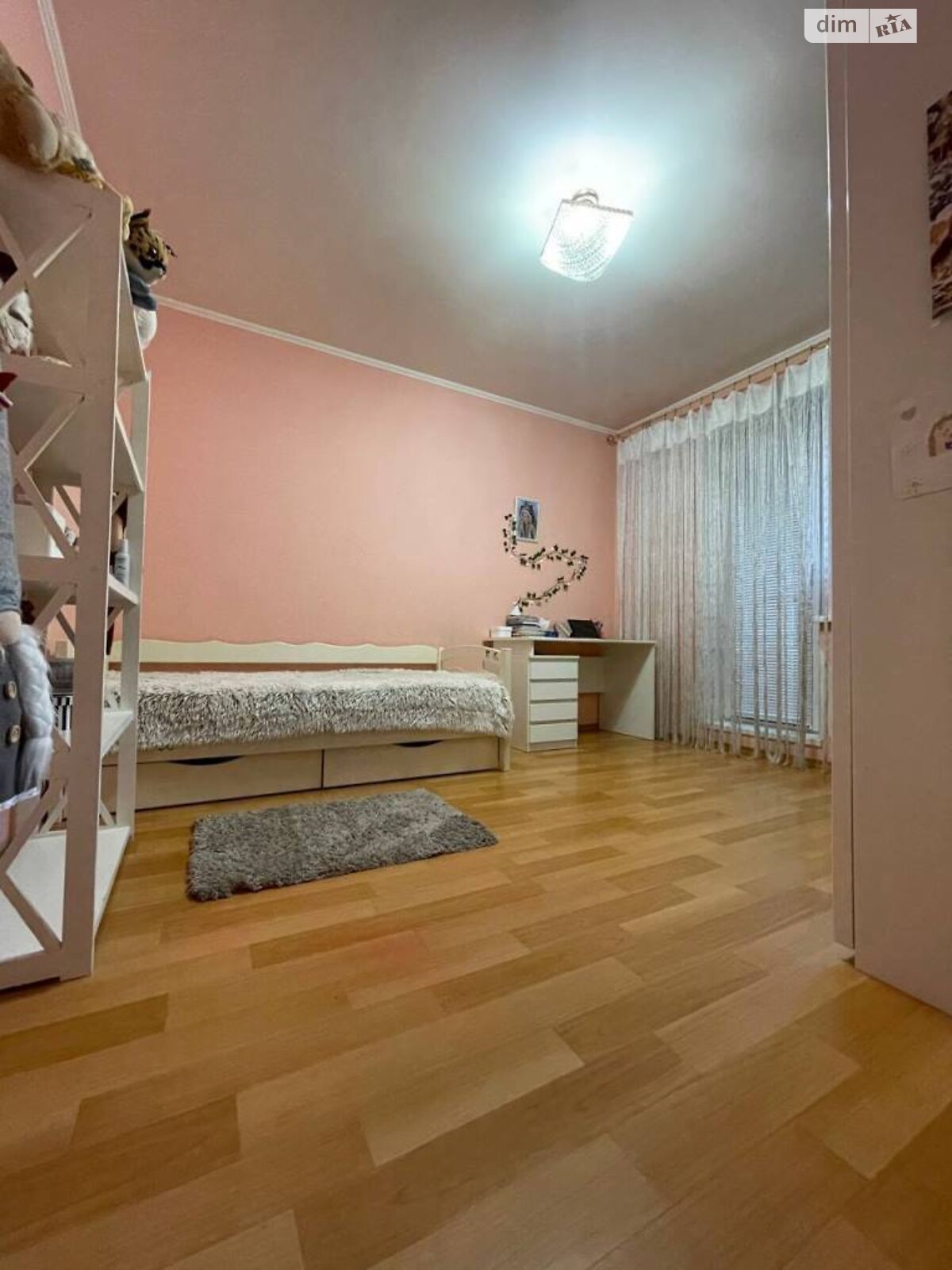 Продаж трикімнатної квартири в Харкові, на вул. Кричевського 41, район МЖК Інтернаціоналіст фото 1 Продаж трикімнатної квартири в Харкові, на вул. Кричевського 41, район МЖК Інтернаціоналіст фото 1