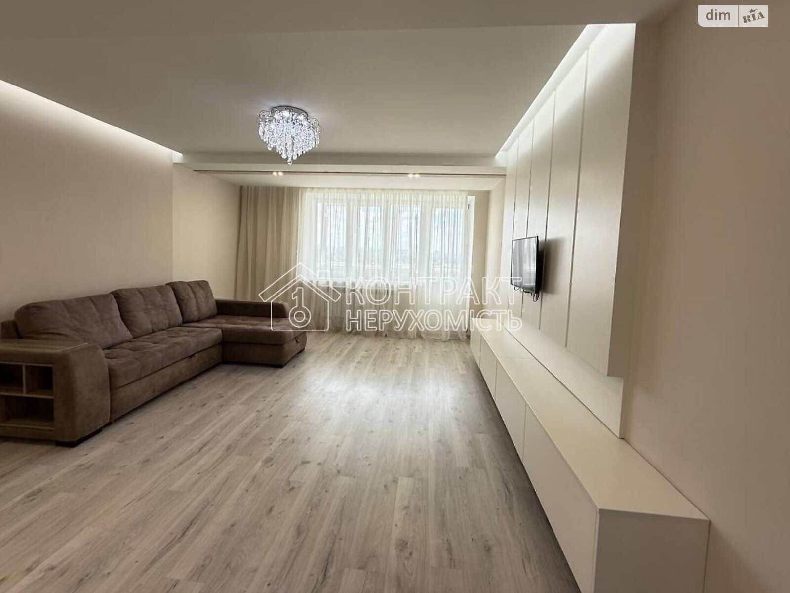 Продажа трехкомнатной квартиры в Харькове, на ул. Кричевского 32, район МЖК Интернационалист фото 1