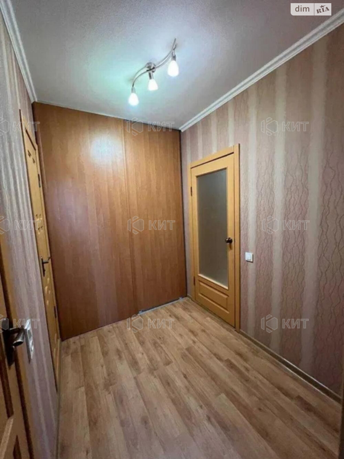 Продажа двухкомнатной квартиры в Харькове, на ул. Кричевского 40, район МЖК Интернационалист фото 1