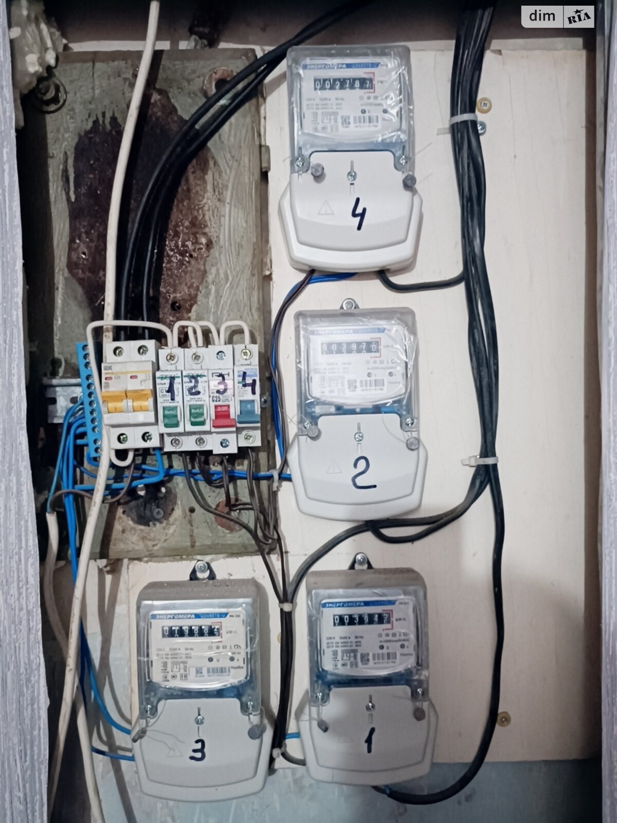 Продажа трехкомнатной квартиры в Харькове, на ул. Москалевская 11Б, район Москалевка фото 1 Продажа трехкомнатной квартиры в Харькове, на ул. Москалевская 11Б, район Москалевка фото 1