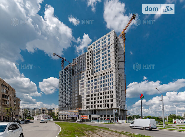 Продажа трехкомнатной квартиры в Харькове, на просп. Героев Харькова 97, район Слободской фото 1 Продажа трехкомнатной квартиры в Харькове, на просп. Героев Харькова 97, район Слободской фото 1