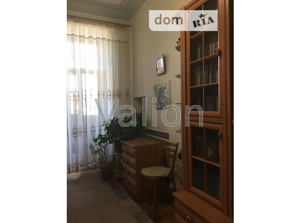 Продажа пятикомнатной квартиры в Харькове, на Московский просп. 35, район Московский фото 1 Продажа пятикомнатной квартиры в Харькове, на Московский просп. 35, район Московский фото 1