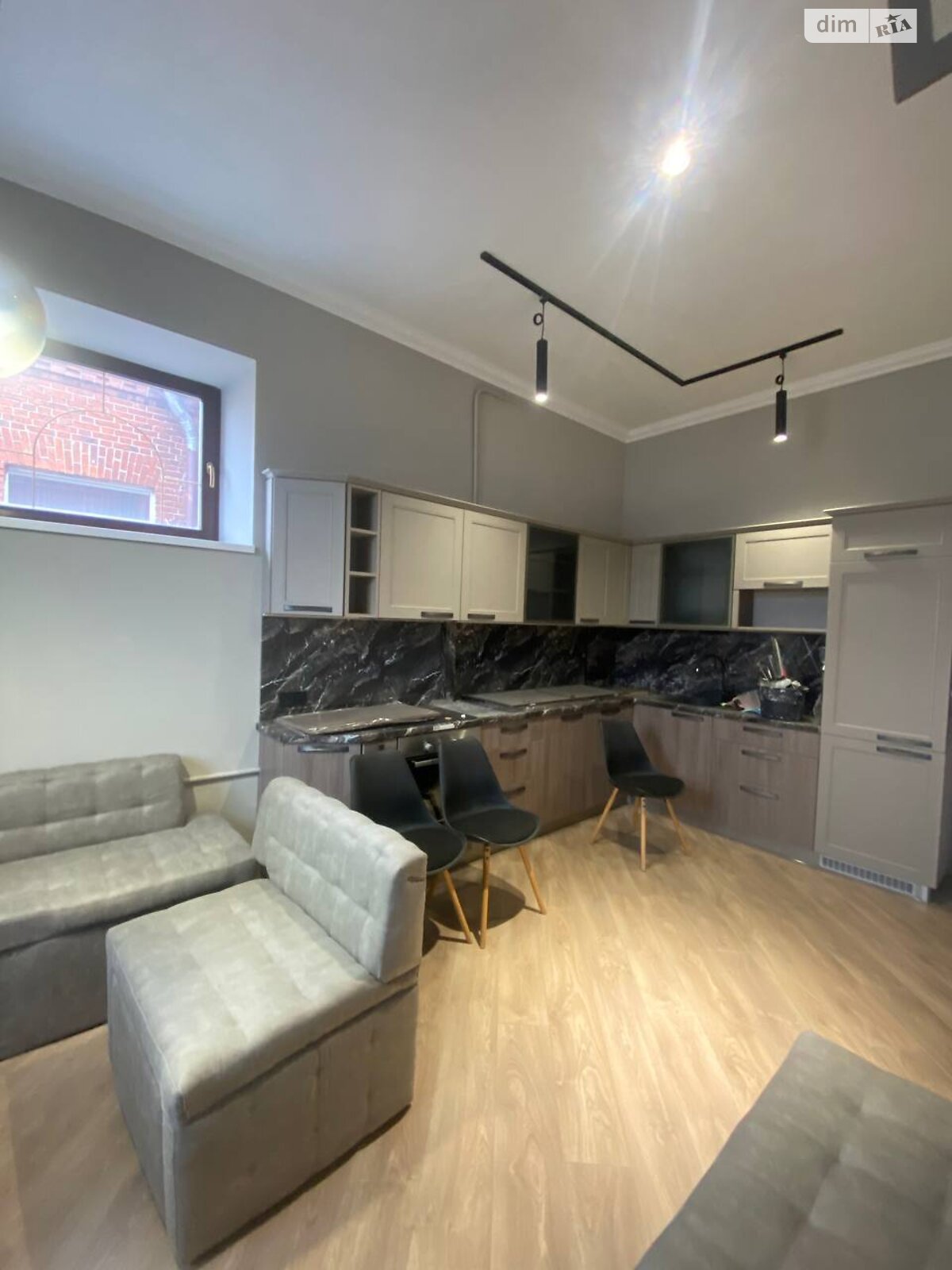 Продаж чотирикімнатної квартири в Харкові, на вул. Алчевських 27Б, район Нагірний (Київський) фото 1