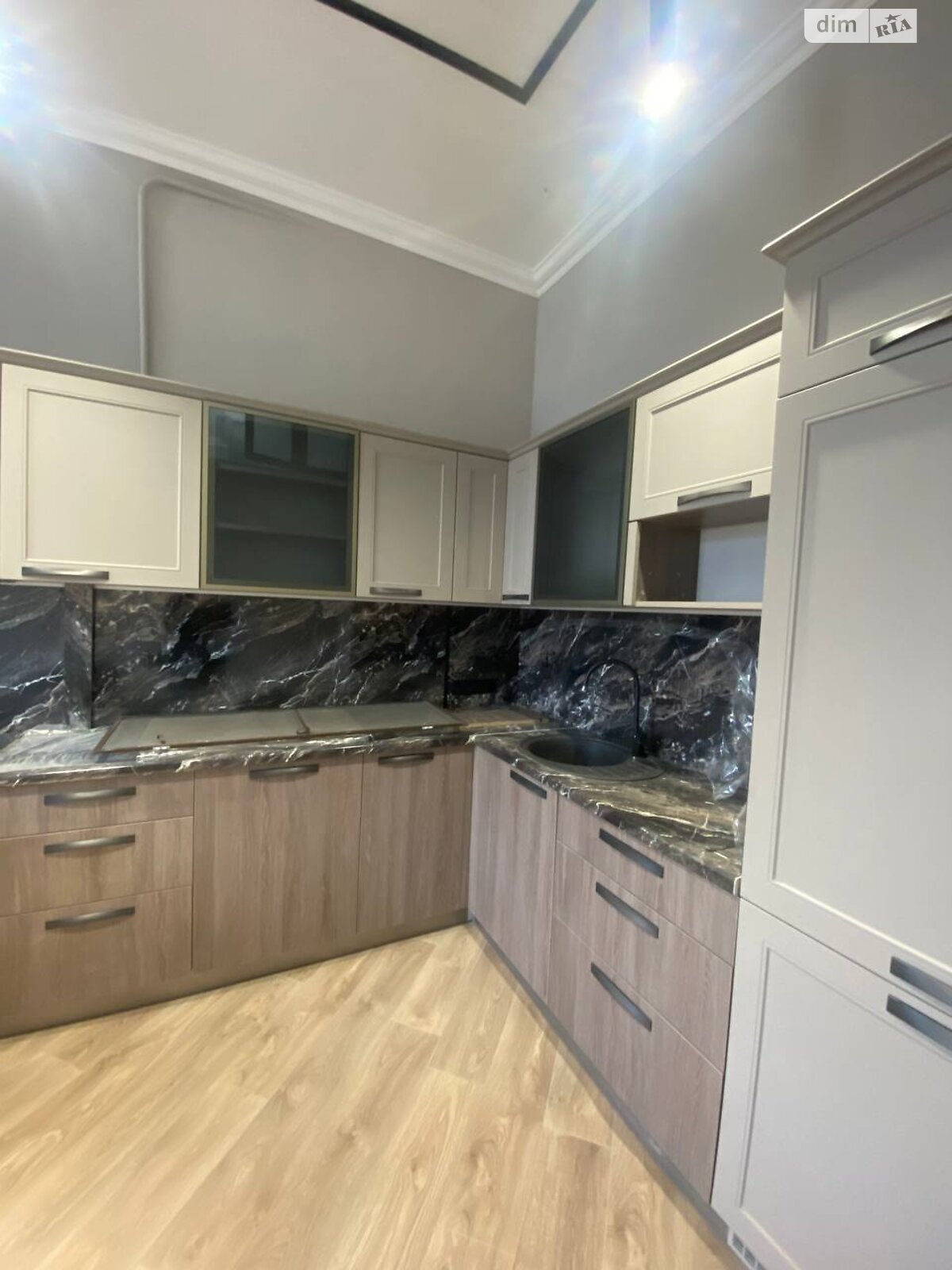 Продаж чотирикімнатної квартири в Харкові, на вул. Алчевських 27Б, район Нагірний (Київський) фото 1