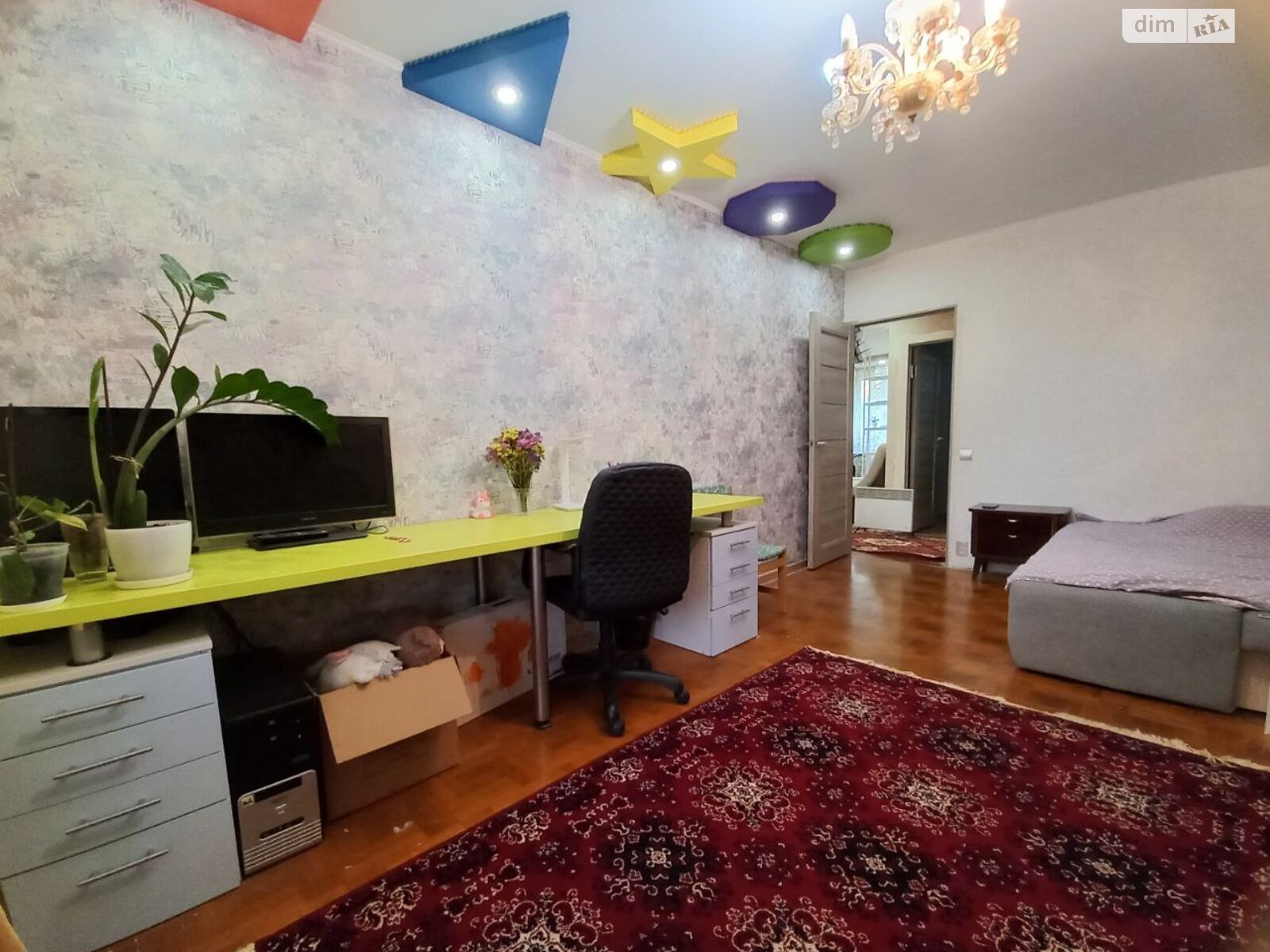 Продаж трикімнатної квартири в Харкові, на вул. Чайковська, район Нагірний (Київський) фото 1