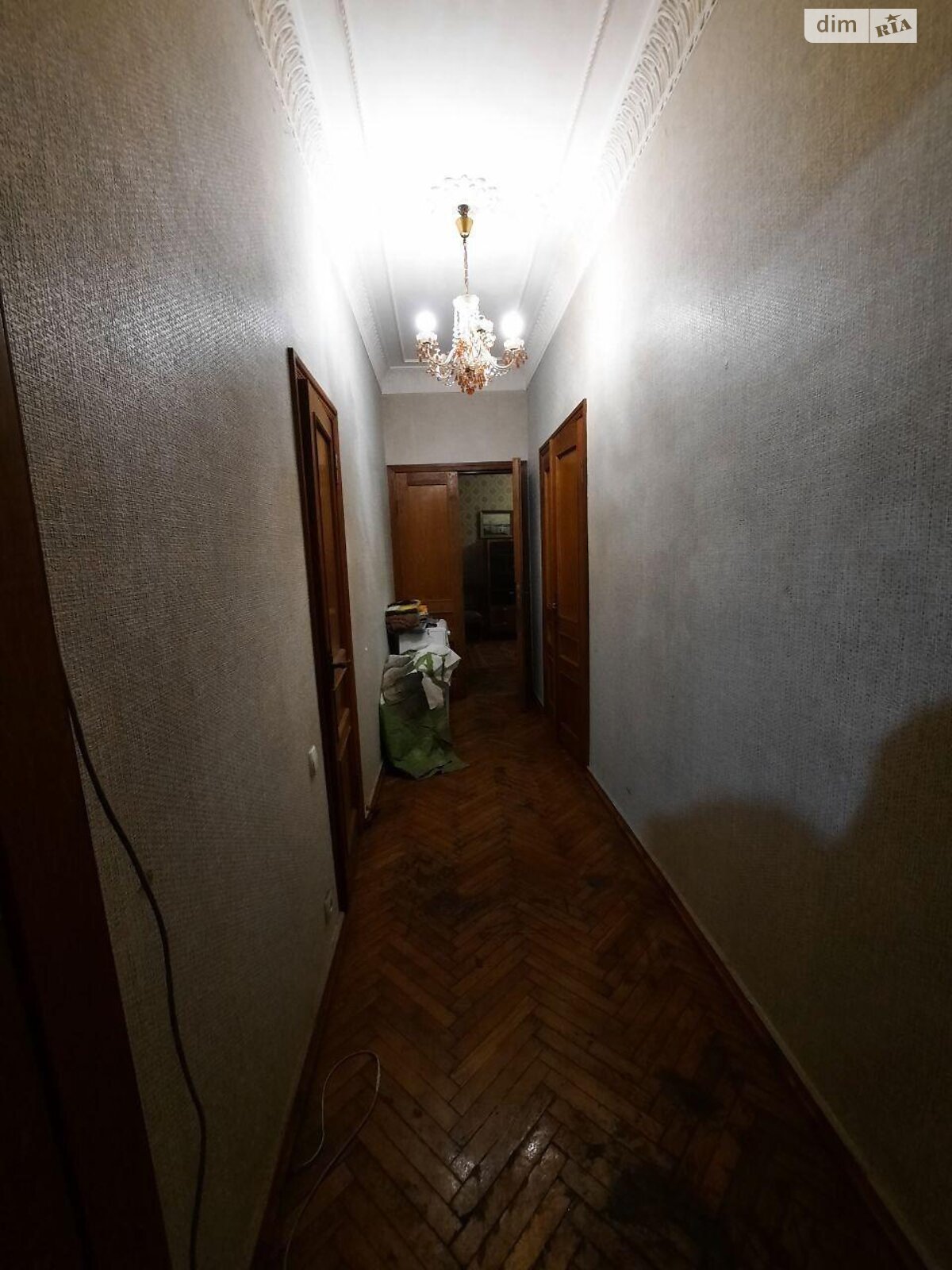 Продаж трикімнатної квартири в Харкові, на вул. Чернишевська 69, район Нагірний (Київський) фото 1 Продаж трикімнатної квартири в Харкові, на вул. Чернишевська 69, район Нагірний (Київський) фото 1