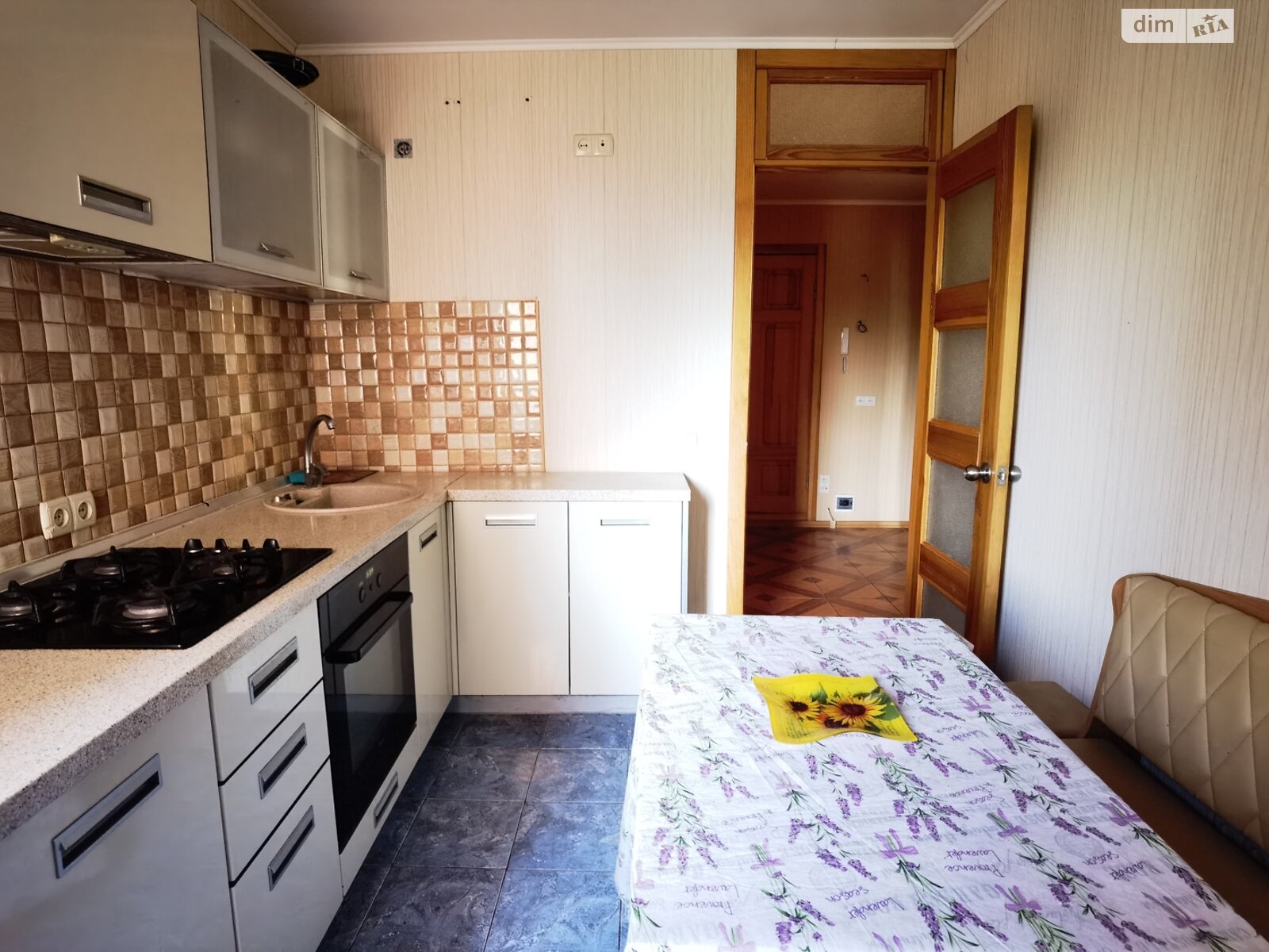 Продажа двухкомнатной квартиры в Харькове, на ул. Чернышевская 85, район Нагорный (Киевский) фото 1 Продажа двухкомнатной квартиры в Харькове, на ул. Чернышевская 85, район Нагорный (Киевский) фото 1