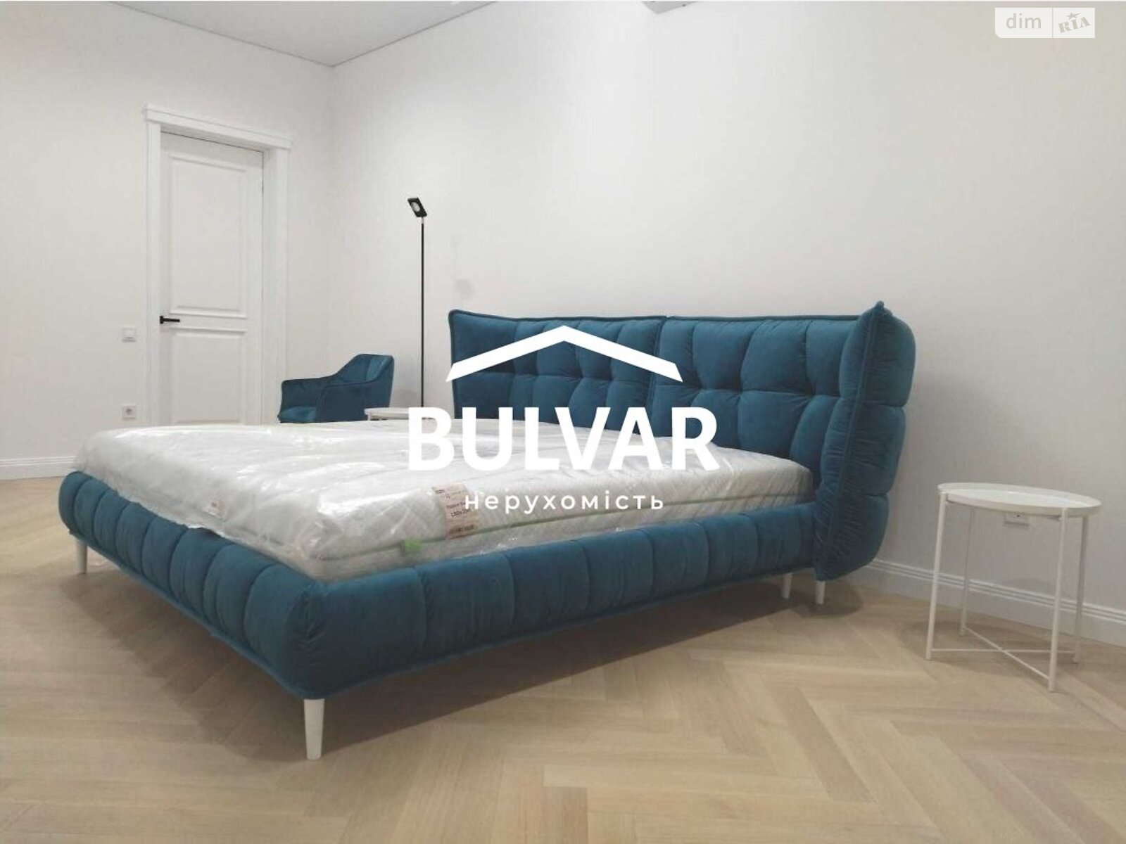 Продажа четырехкомнатной квартиры в Харькове, на ул. Динамовская 1, район Нагорный (Киевский) фото 1