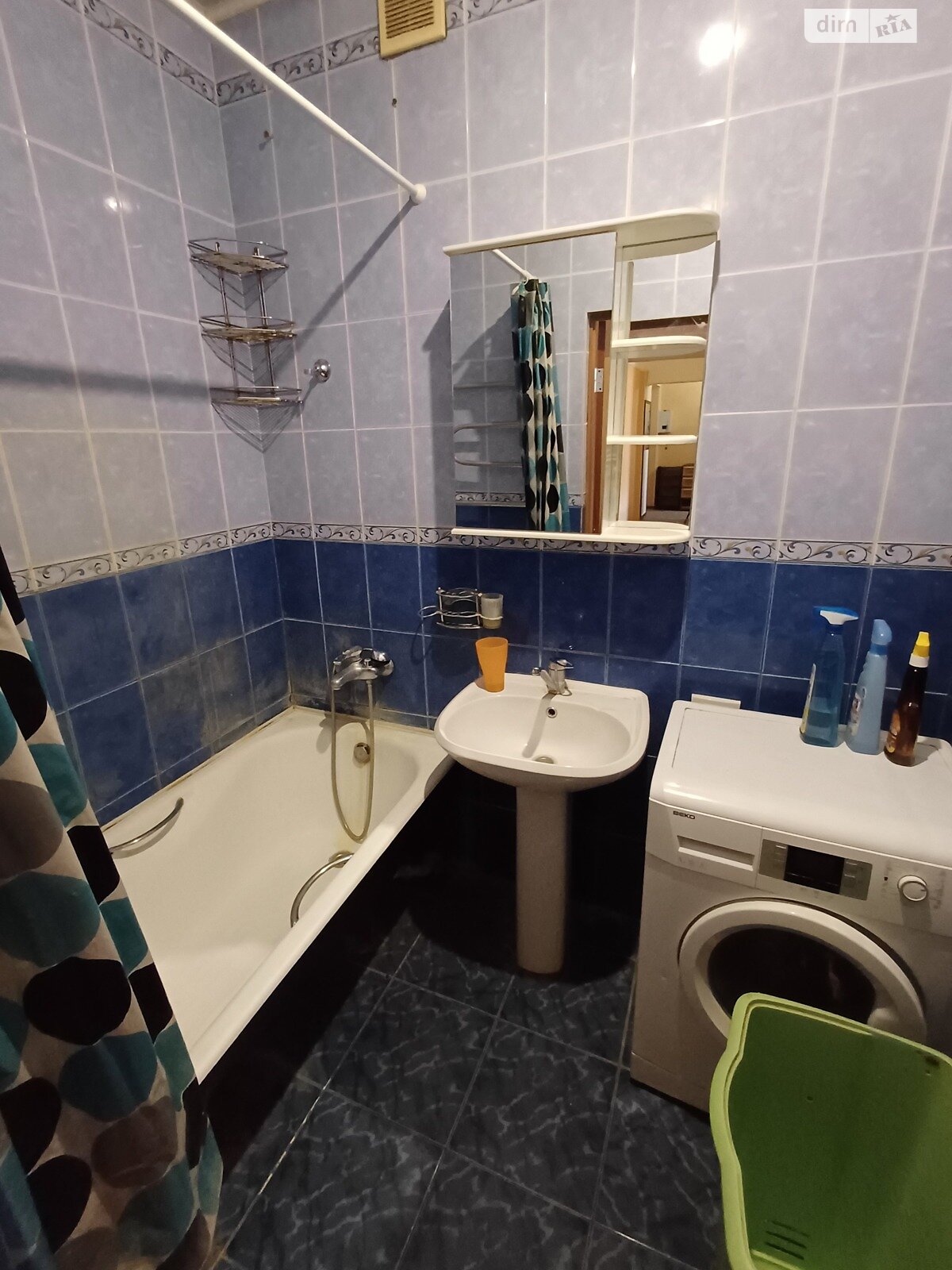 Продаж трикімнатної квартири в Харкові, на просп. Героїв Харкова 2/2, район Нагірний (Київський) фото 1 Продаж трикімнатної квартири в Харкові, на просп. Героїв Харкова 2/2, район Нагірний (Київський) фото 1