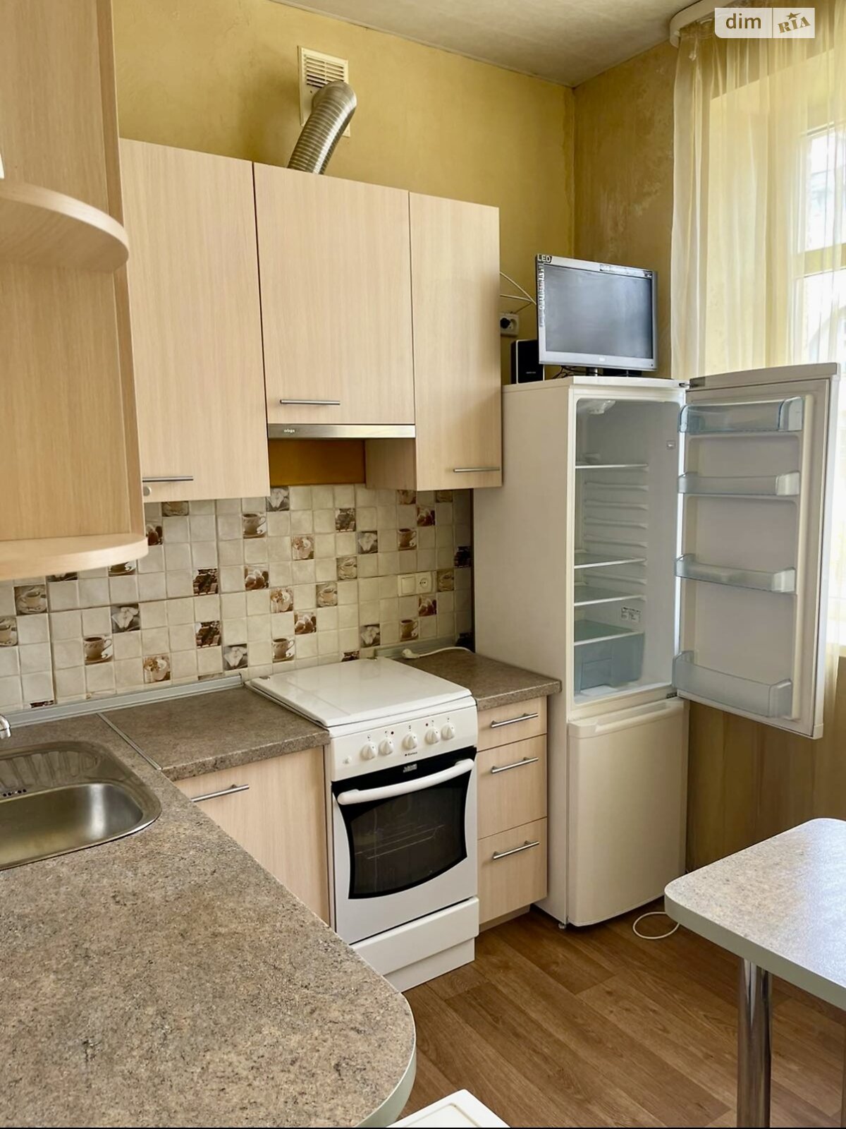 Продаж двокімнатної квартири в Харкові, на вул. Гіршмана 18, район Нагірний (Київський) фото 1 Продаж двокімнатної квартири в Харкові, на вул. Гіршмана 18, район Нагірний (Київський) фото 1