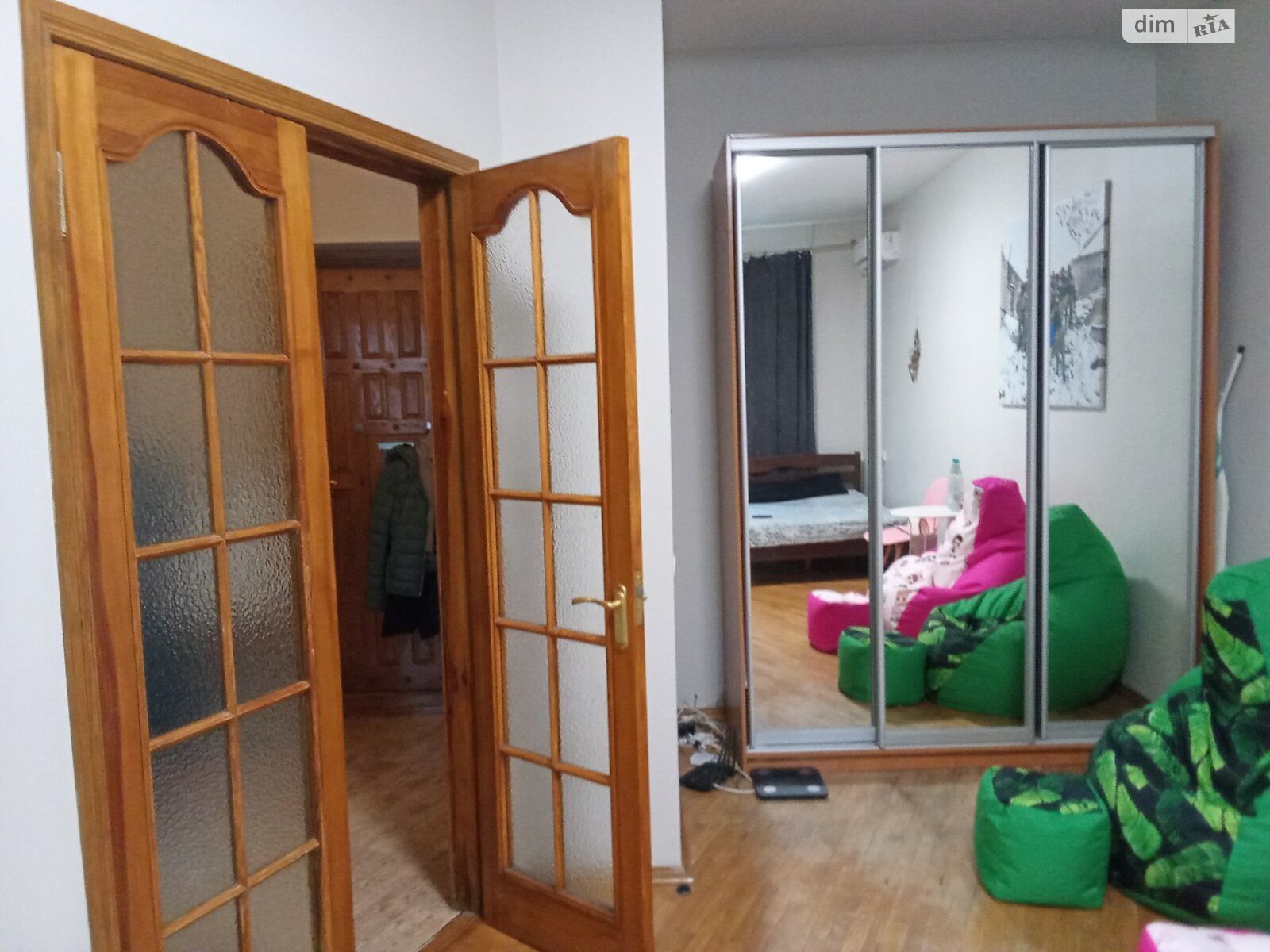 Продажа однокомнатной квартиры в Харькове, на пер. Кравцова 4, район Нагорный (Киевский) фото 1 Продажа однокомнатной квартиры в Харькове, на пер. Кравцова 4, район Нагорный (Киевский) фото 1