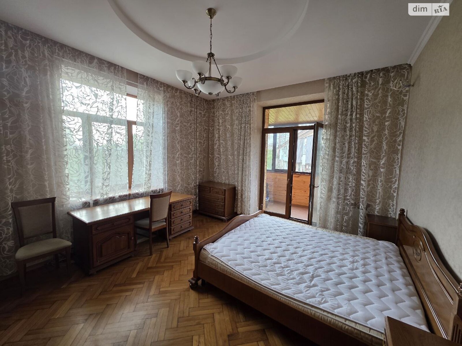 Продаж трикімнатної квартири в Харкові, на вул. Культури 9, район Нагірний (Київський) фото 1 Продаж трикімнатної квартири в Харкові, на вул. Культури 9, район Нагірний (Київський) фото 1