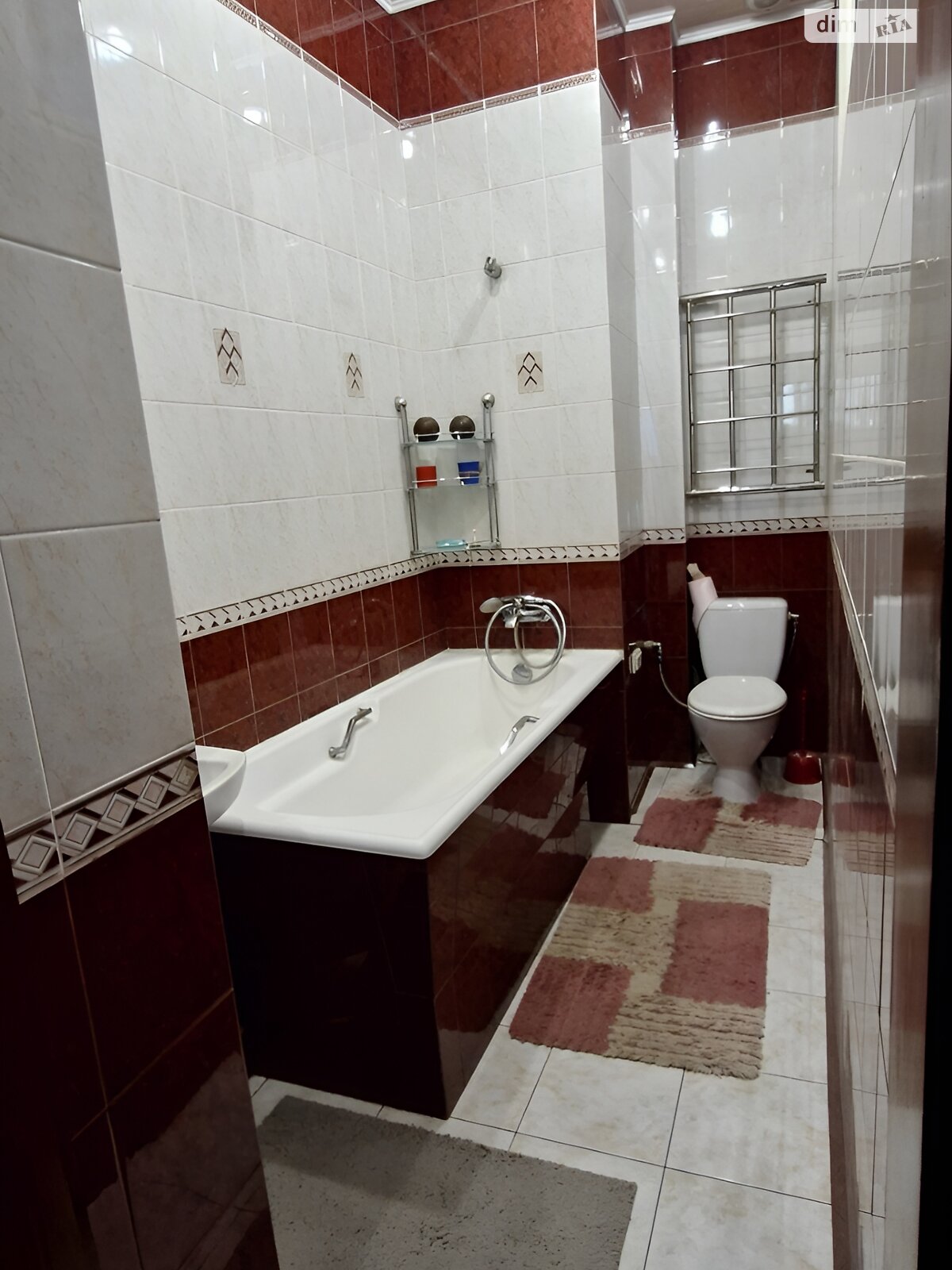 Продаж трикімнатної квартири в Харкові, на вул. Максиміліанівська 3, район Нагірний (Київський) фото 1 Продаж трикімнатної квартири в Харкові, на вул. Максиміліанівська 3, район Нагірний (Київський) фото 1