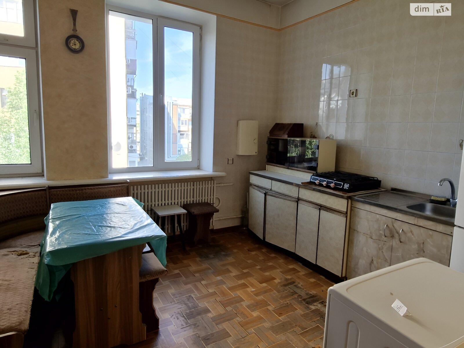 Продаж трикімнатної квартири в Харкові, на вул. Максиміліанівська 3, район Нагірний (Київський) фото 1 Продаж трикімнатної квартири в Харкові, на вул. Максиміліанівська 3, район Нагірний (Київський) фото 1