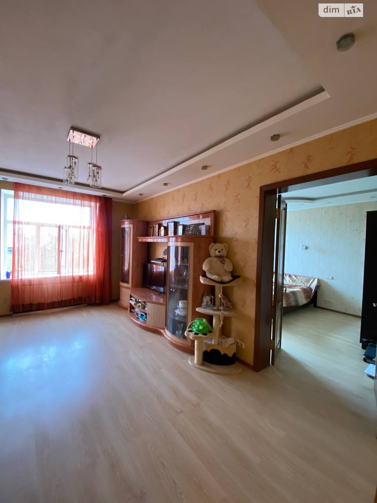 Продаж трикімнатної квартири в Харкові, на вул. Миколи Хвильового 11, район Нагірний (Київський) фото 1 Продаж трикімнатної квартири в Харкові, на вул. Миколи Хвильового 11, район Нагірний (Київський) фото 1