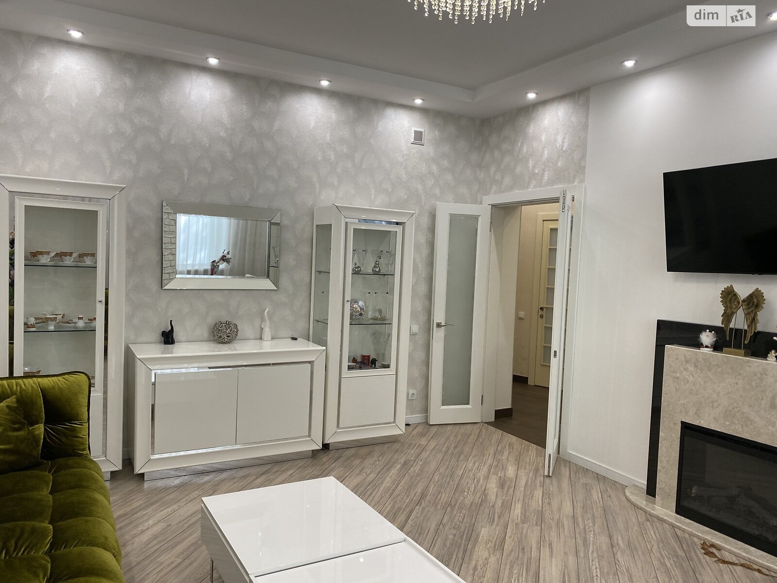 Продаж трикімнатної квартири в Харкові, на вул. Сумська 77/79, район Нагірний (Київський) фото 1 Продаж трикімнатної квартири в Харкові, на вул. Сумська 77/79, район Нагірний (Київський) фото 1
