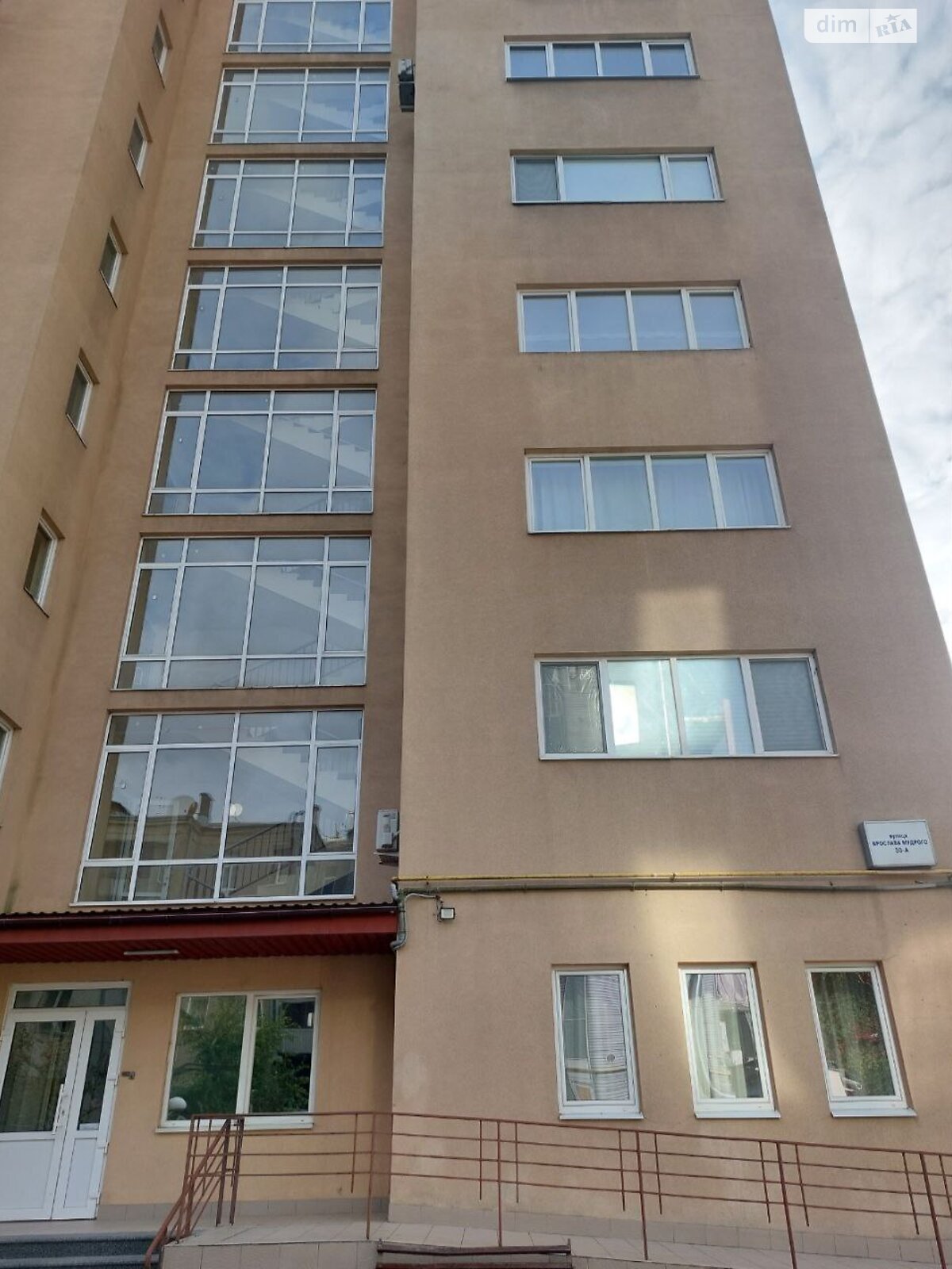 Продажа трехкомнатной квартиры в Харькове, на ул. Ярослава Мудрого 30А, район Шевченковский фото 1