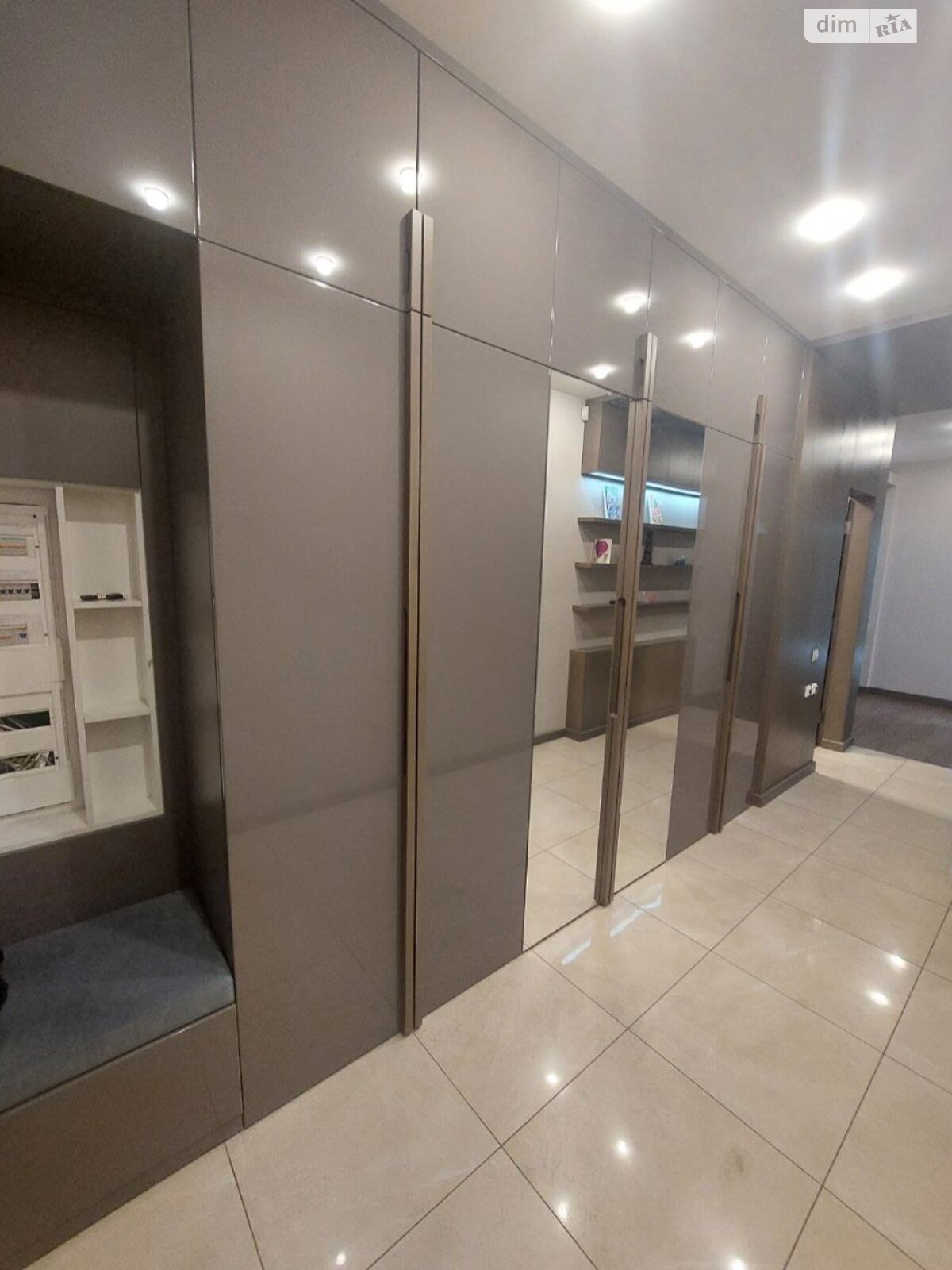 Продажа трехкомнатной квартиры в Харькове, на ул. Ярослава Мудрого 30А, район Шевченковский фото 1