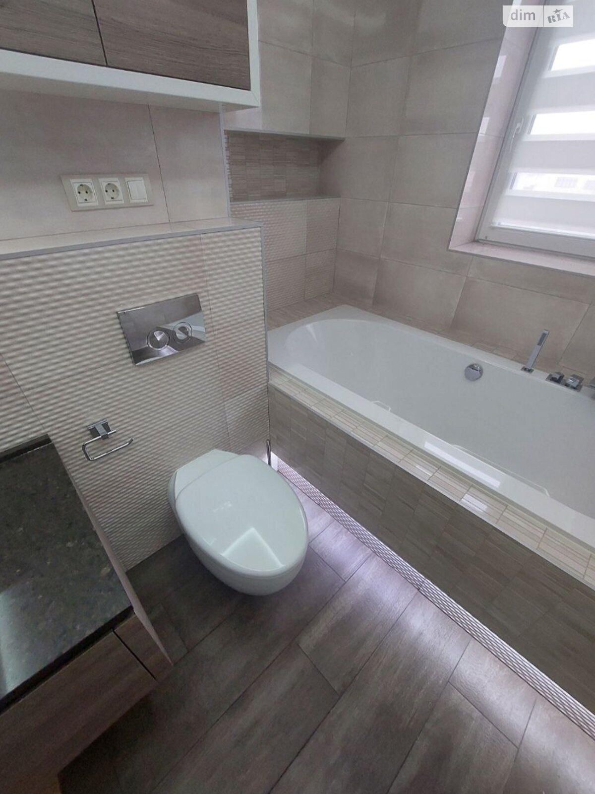 Продажа трехкомнатной квартиры в Харькове, на ул. Ярослава Мудрого 30А, район Шевченковский фото 1