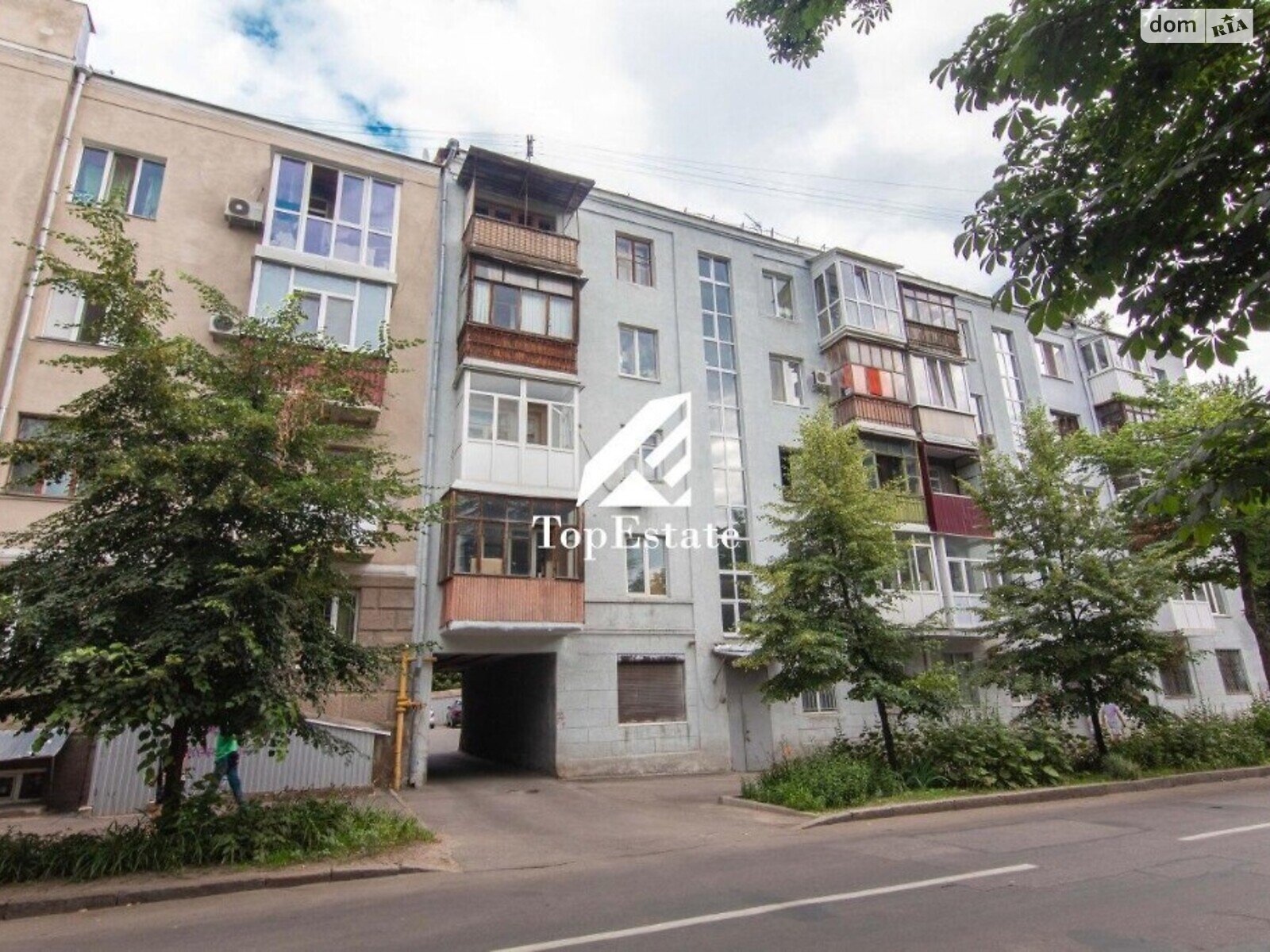 Продажа четырехкомнатной квартиры в Харькове, на ул. Алчевских, район Нагорный (Киевский) фото 1