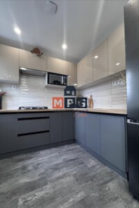 Продажа двухкомнатной квартиры в Харькове, на просп. Науки 64, фото 2 Продажа двухкомнатной квартиры в Харькове, на просп. Науки 64, фото 2