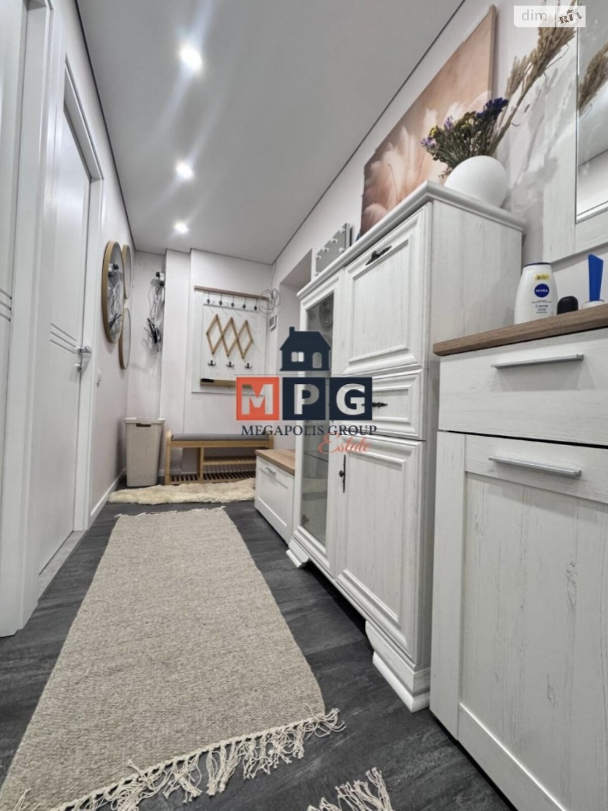 Продажа двухкомнатной квартиры в Харькове, на просп. Науки 64, фото 1 Продажа двухкомнатной квартиры в Харькове, на просп. Науки 64, фото 1