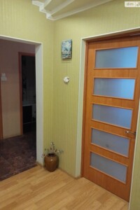 Продажа трехкомнатной квартиры в Харькове, на просп. Героев Харькова 250, район Немышлянский фото 2