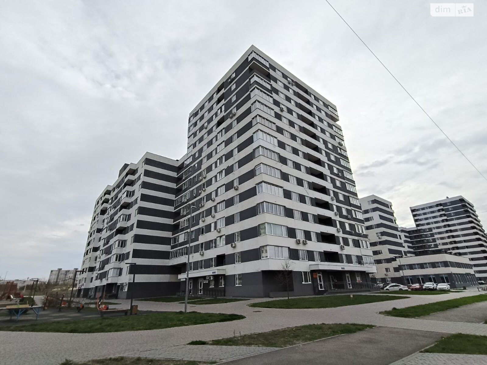 Продажа однокомнатной квартиры в Харькове, на просп. Героев Харькова 156, район Немышлянский фото 1 Продажа однокомнатной квартиры в Харькове, на просп. Героев Харькова 156, район Немышлянский фото 1