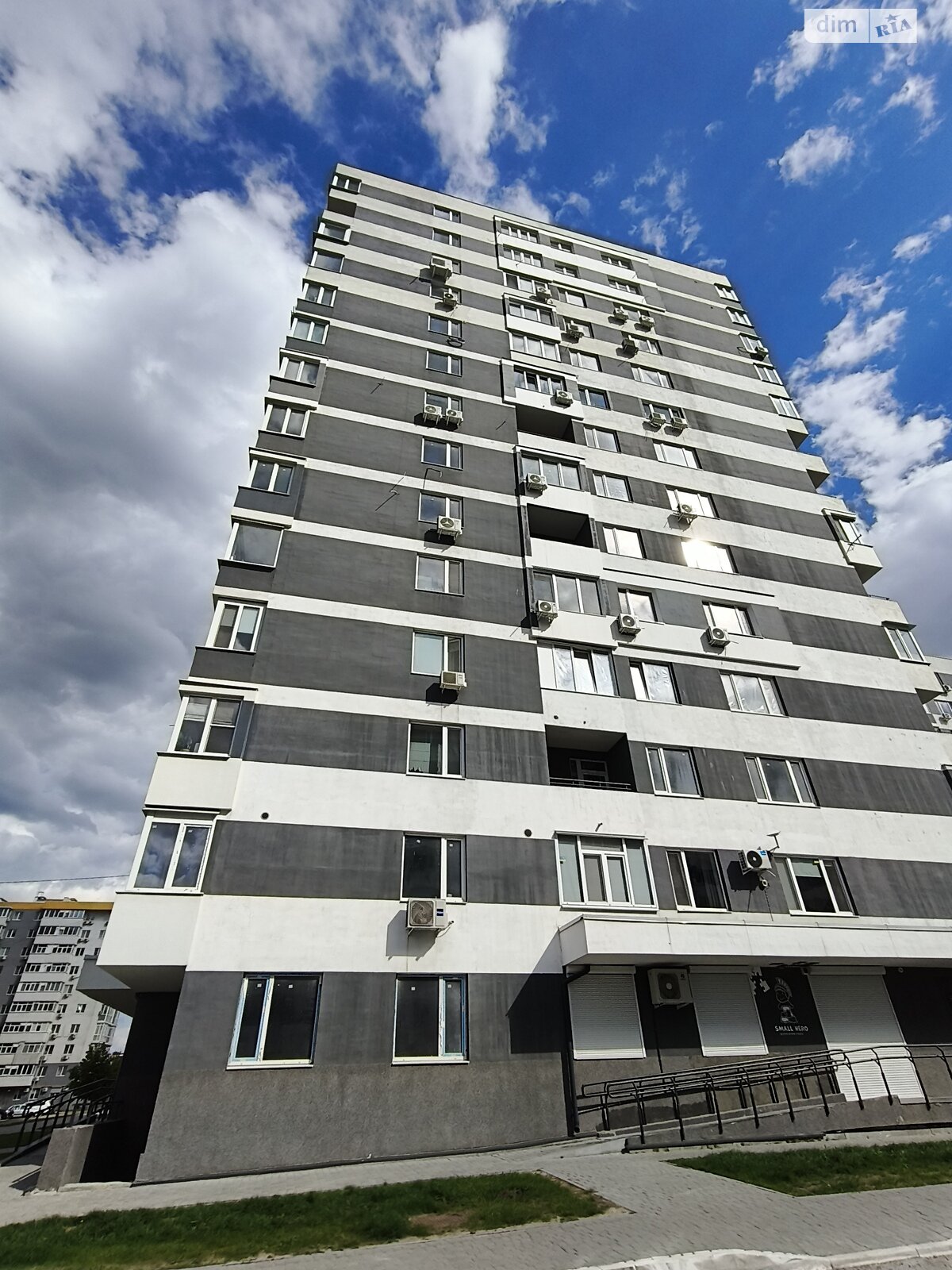 Продажа двухкомнатной квартиры в Харькове, на просп. Героев Харькова 156, кв. 156, район Немышлянский фото 1 Продажа двухкомнатной квартиры в Харькове, на просп. Героев Харькова 156, кв. 156, район Немышлянский фото 1