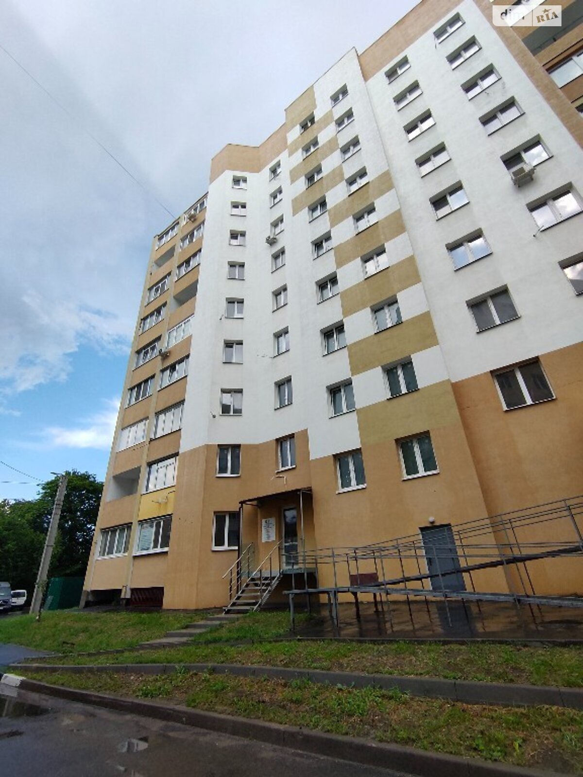 Продаж двокімнатної квартири в Харкові, на просп. Льва Ландау 52, район Немишлянський фото 1