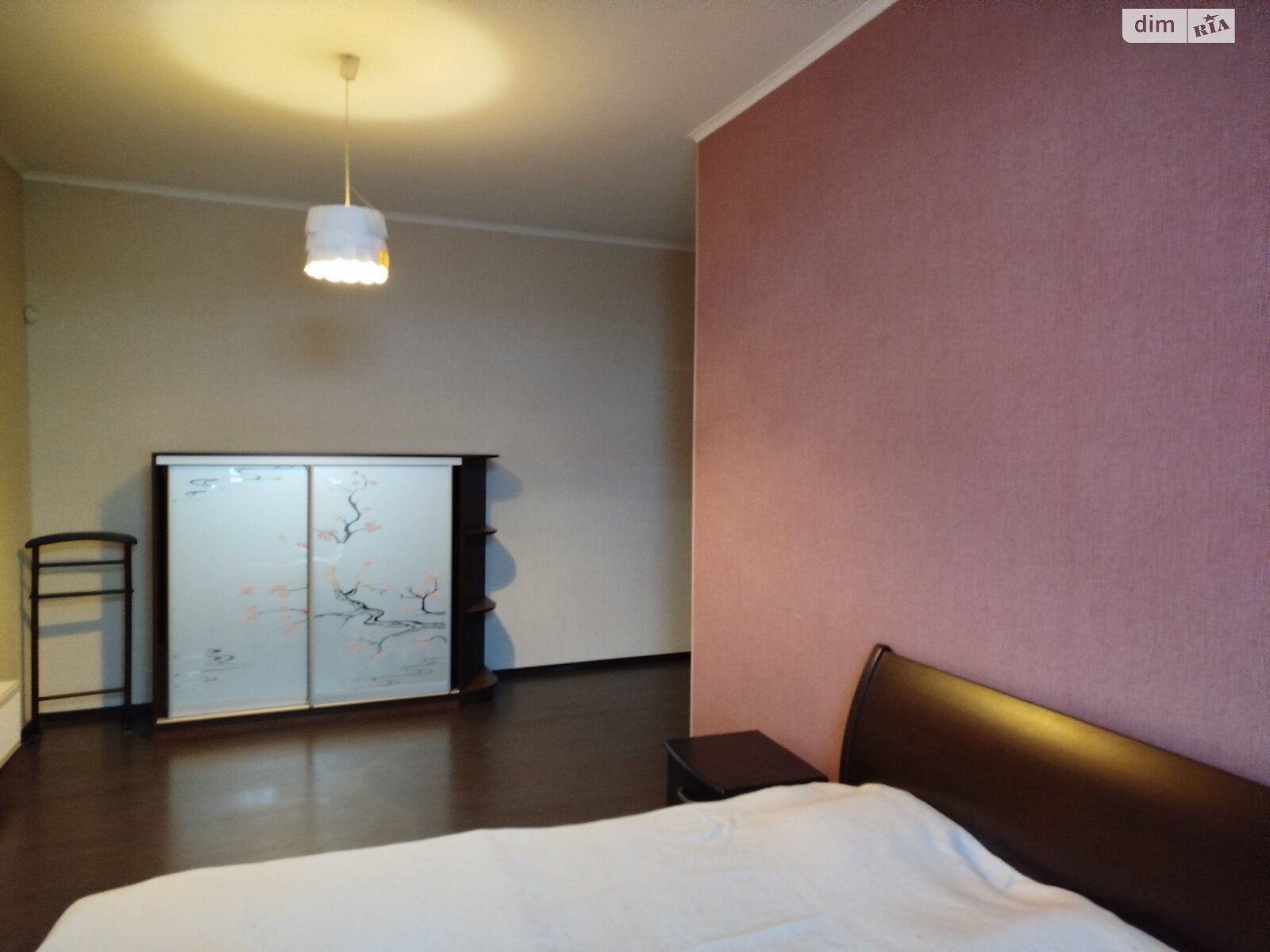 Продаж чотирикімнатної квартири в Харкові, на вул. Нескорених 32Б, фото 1 Продаж чотирикімнатної квартири в Харкові, на вул. Нескорених 32Б, фото 1