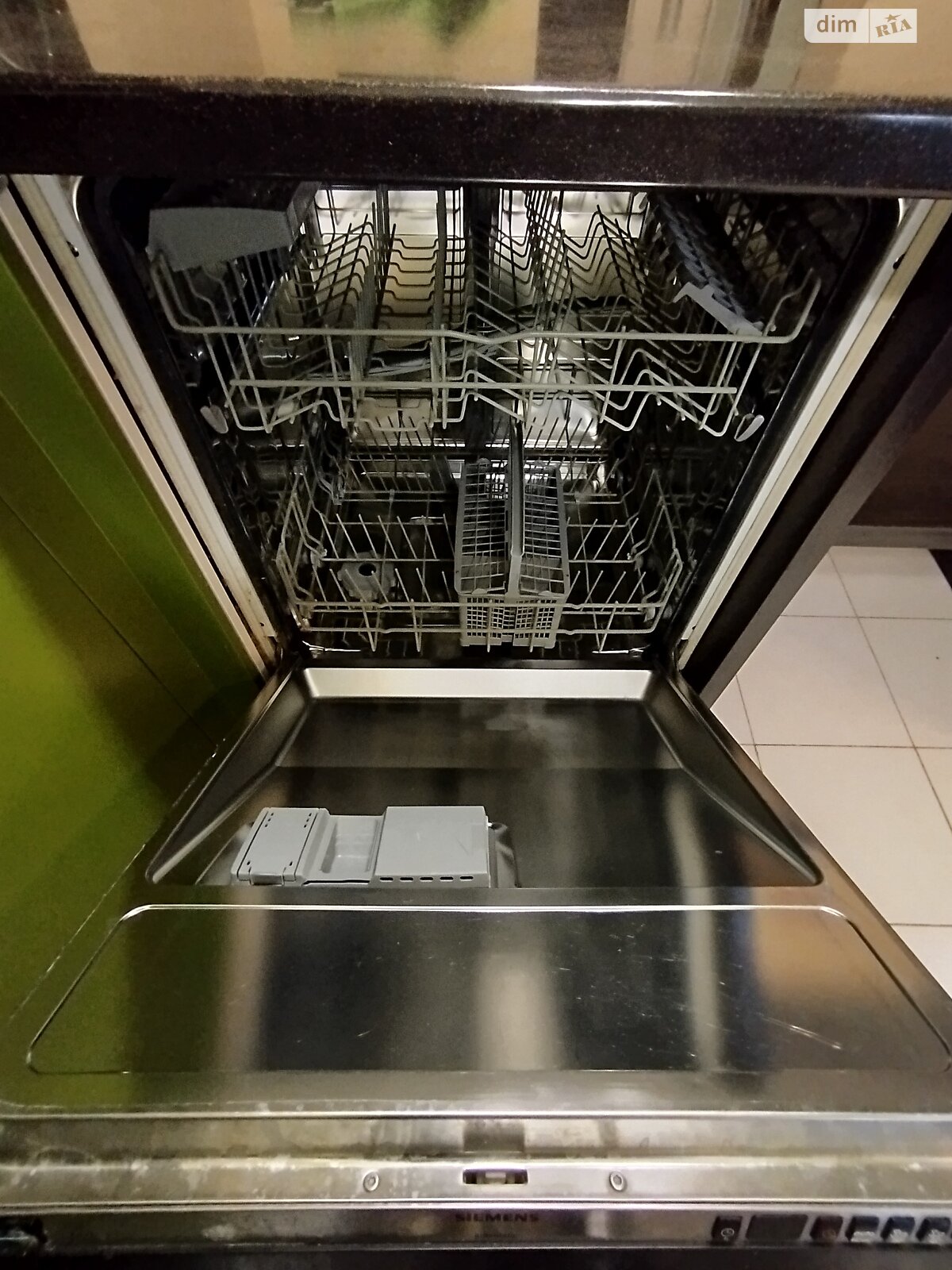 Продаж чотирикімнатної квартири в Харкові, на вул. Нескорених 32Б, фото 1 Продаж чотирикімнатної квартири в Харкові, на вул. Нескорених 32Б, фото 1