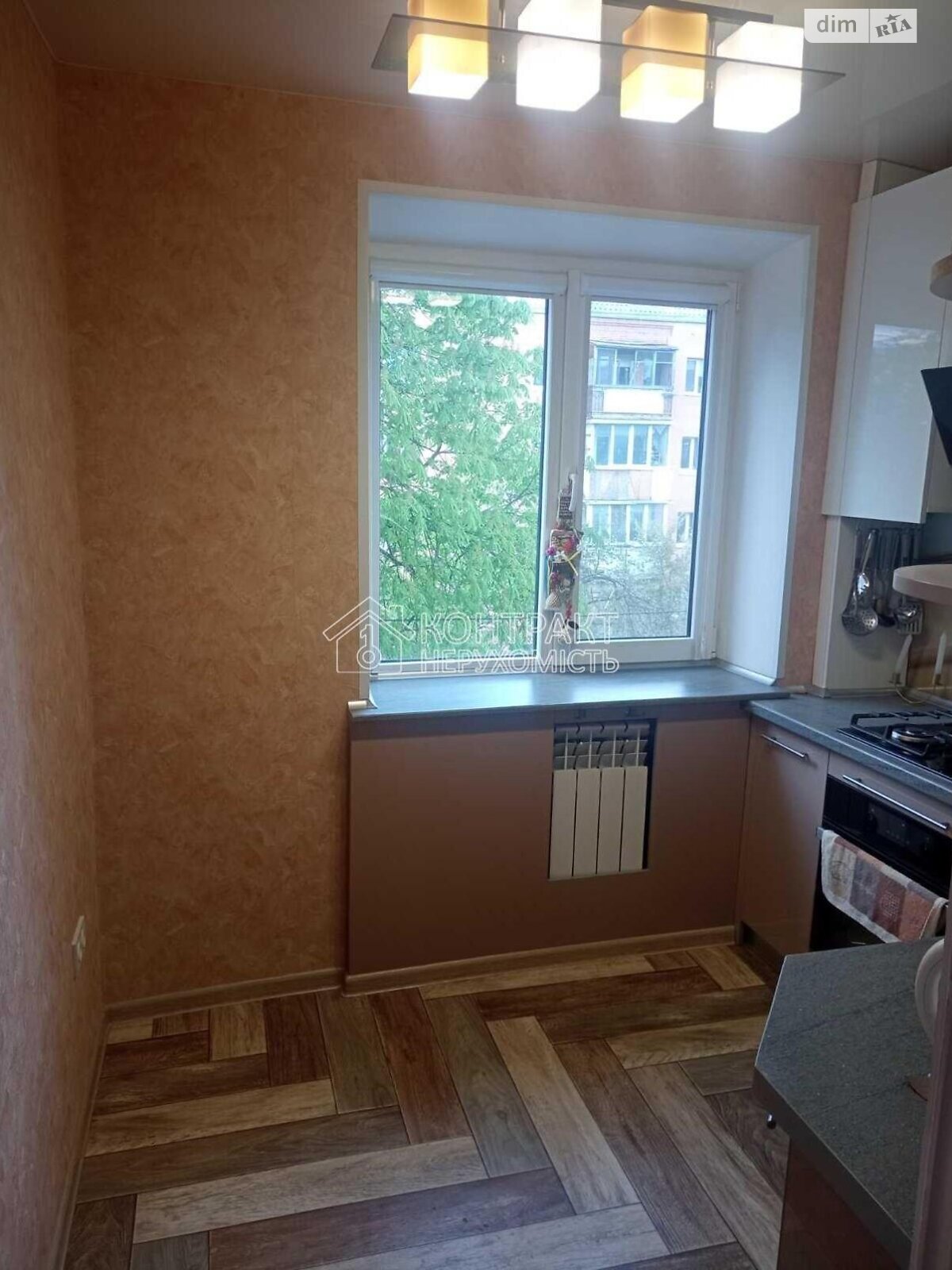 Продажа трехкомнатной квартиры в Харькове, на просп. Ново-Баварский, район Новая Бавария фото 1 Продажа трехкомнатной квартиры в Харькове, на просп. Ново-Баварский, район Новая Бавария фото 1