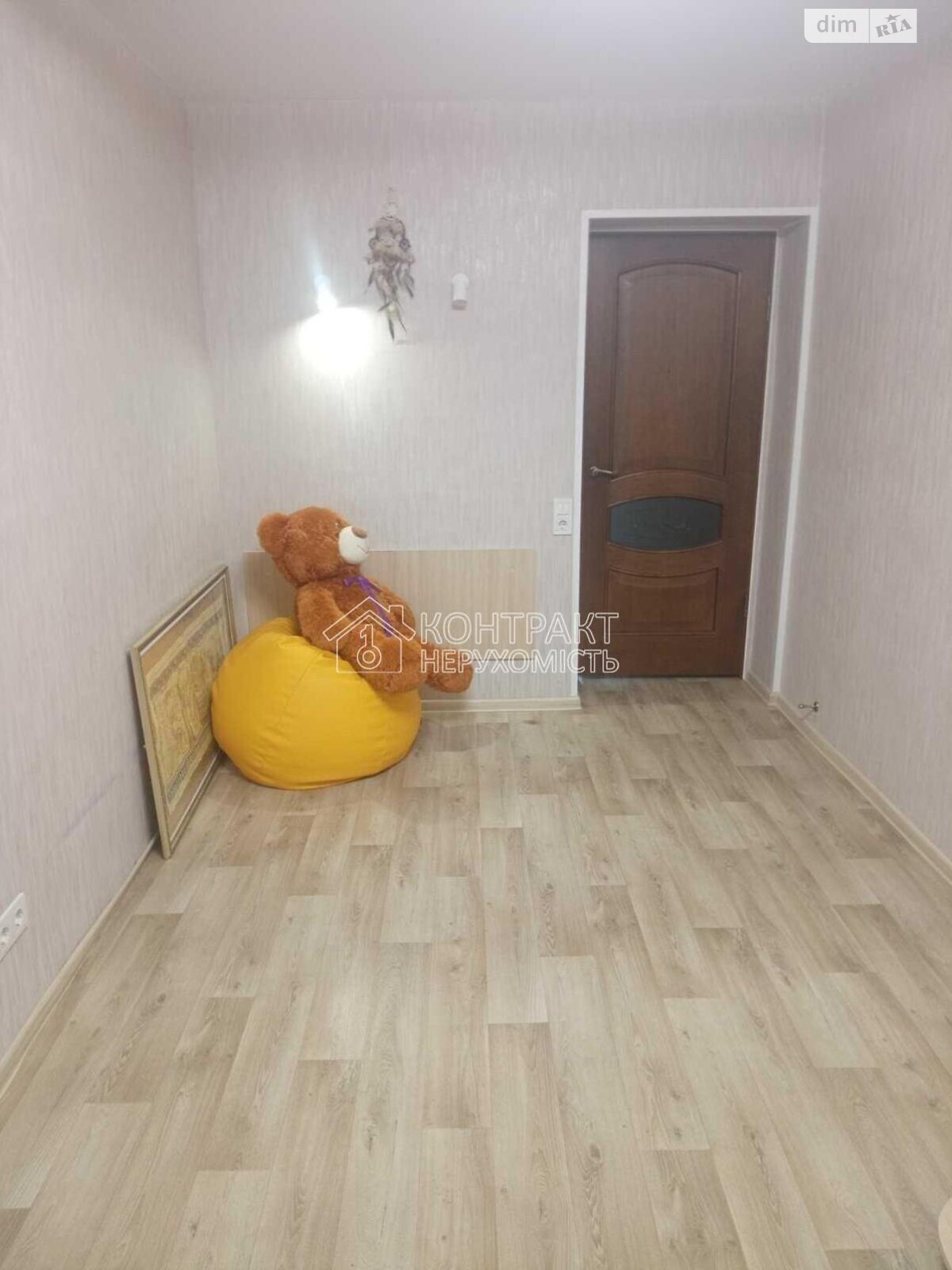 Продажа трехкомнатной квартиры в Харькове, на просп. Ново-Баварский, район Новая Бавария фото 1 Продажа трехкомнатной квартиры в Харькове, на просп. Ново-Баварский, район Новая Бавария фото 1