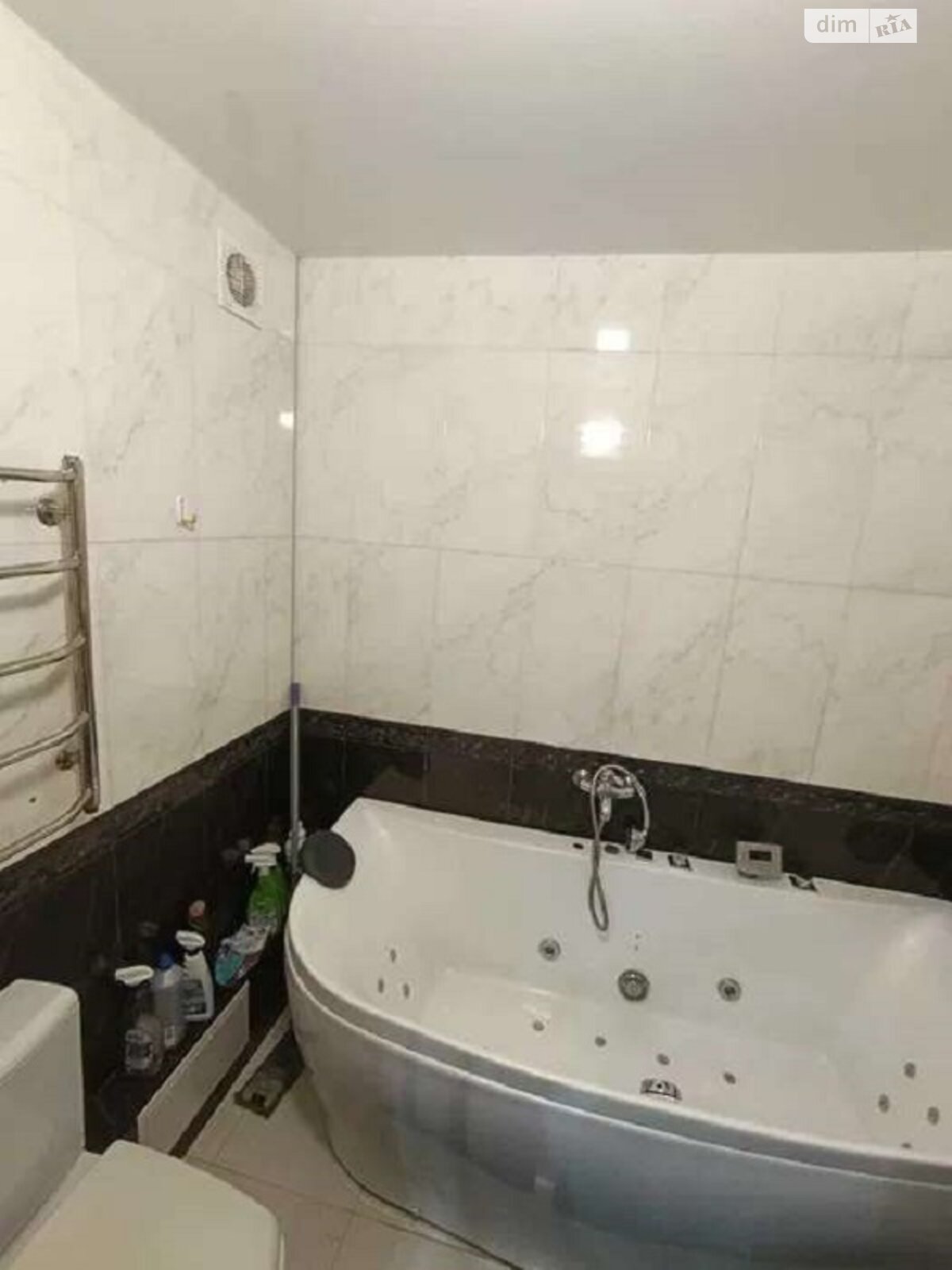 Продажа двухкомнатной квартиры в Харькове, на ул. Тимирязева 28, район Новая Бавария фото 1 Продажа двухкомнатной квартиры в Харькове, на ул. Тимирязева 28, район Новая Бавария фото 1