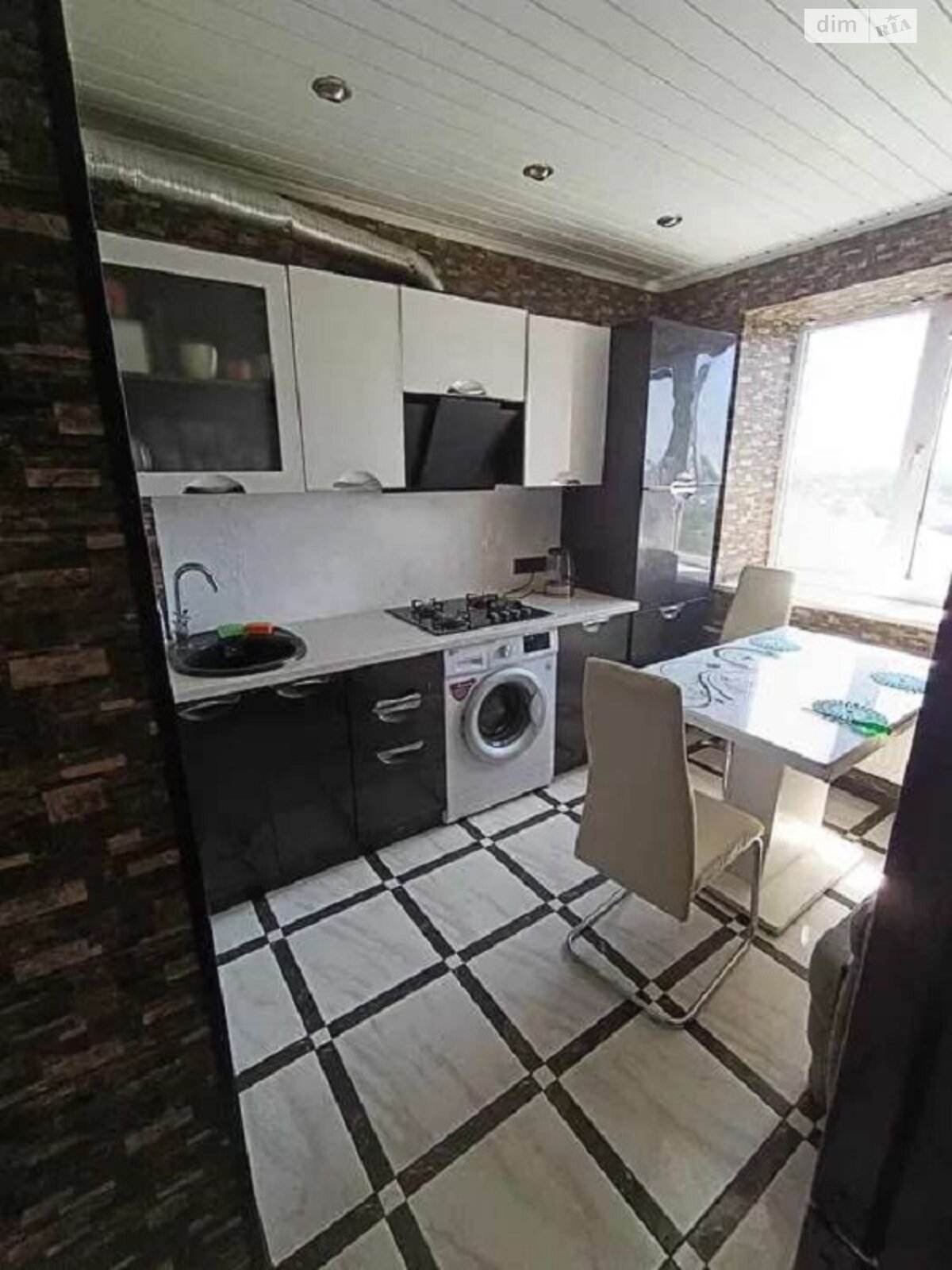 Продажа двухкомнатной квартиры в Харькове, на ул. Тимирязева 28, район Новая Бавария фото 1 Продажа двухкомнатной квартиры в Харькове, на ул. Тимирязева 28, район Новая Бавария фото 1