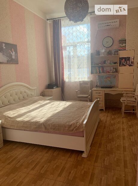 Продажа четырехкомнатной квартиры в Харькове, на Тимирязева Улица 40 район Новая Бавария фото 1 Продажа четырехкомнатной квартиры в Харькове, на Тимирязева Улица 40 район Новая Бавария фото 1